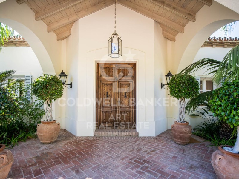 Marbella, Andalusia, ES, 5 Bedrooms Bedrooms, ,5 BathroomsBathrooms,Residential,For Sale,1918822