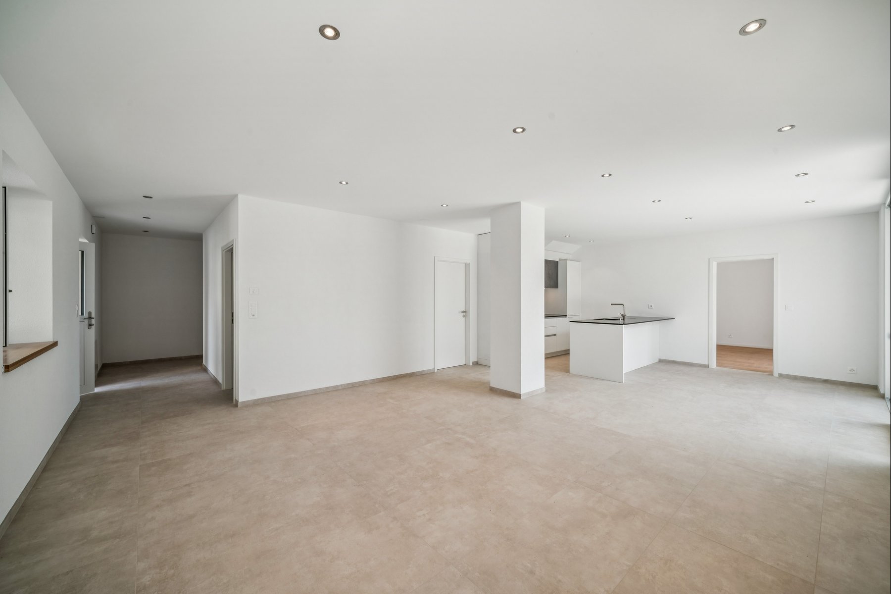  Old-world charm and modernity  Beautiful 4.5-room apartment in Penthalaz - 物件實景