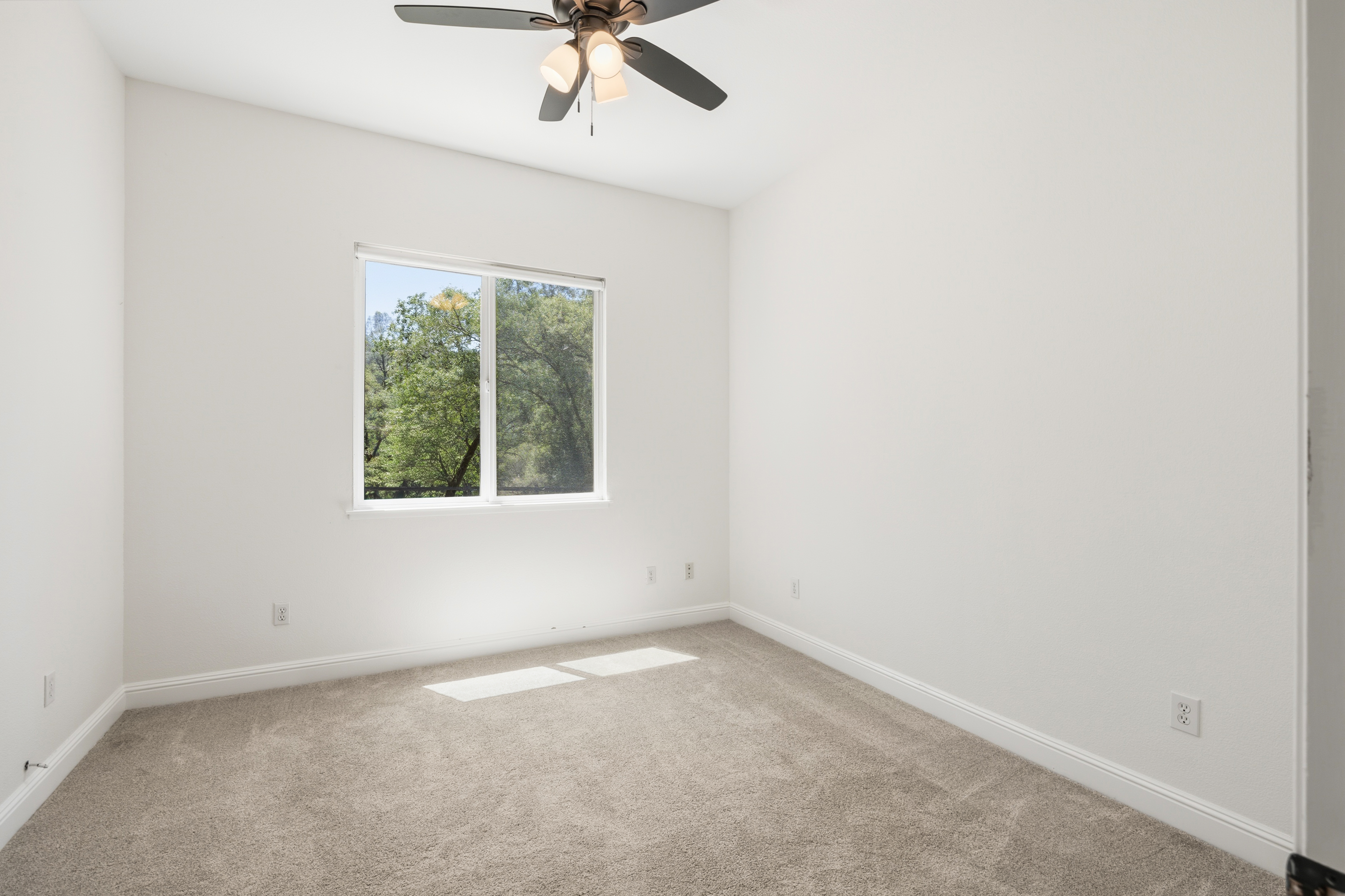  1400 Crooked Mile Court, Placerville, CA 95667 - 物件實景