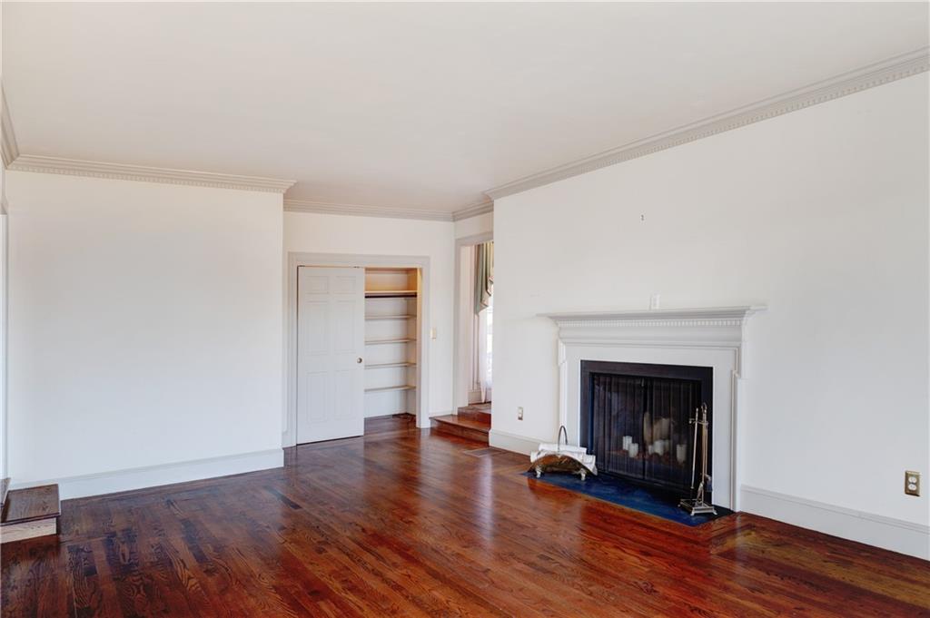 Portsmouth, Rhode Island, 02871, United States, 4 Bedrooms Bedrooms, ,5 BathroomsBathrooms,Residential,For Sale,1909701