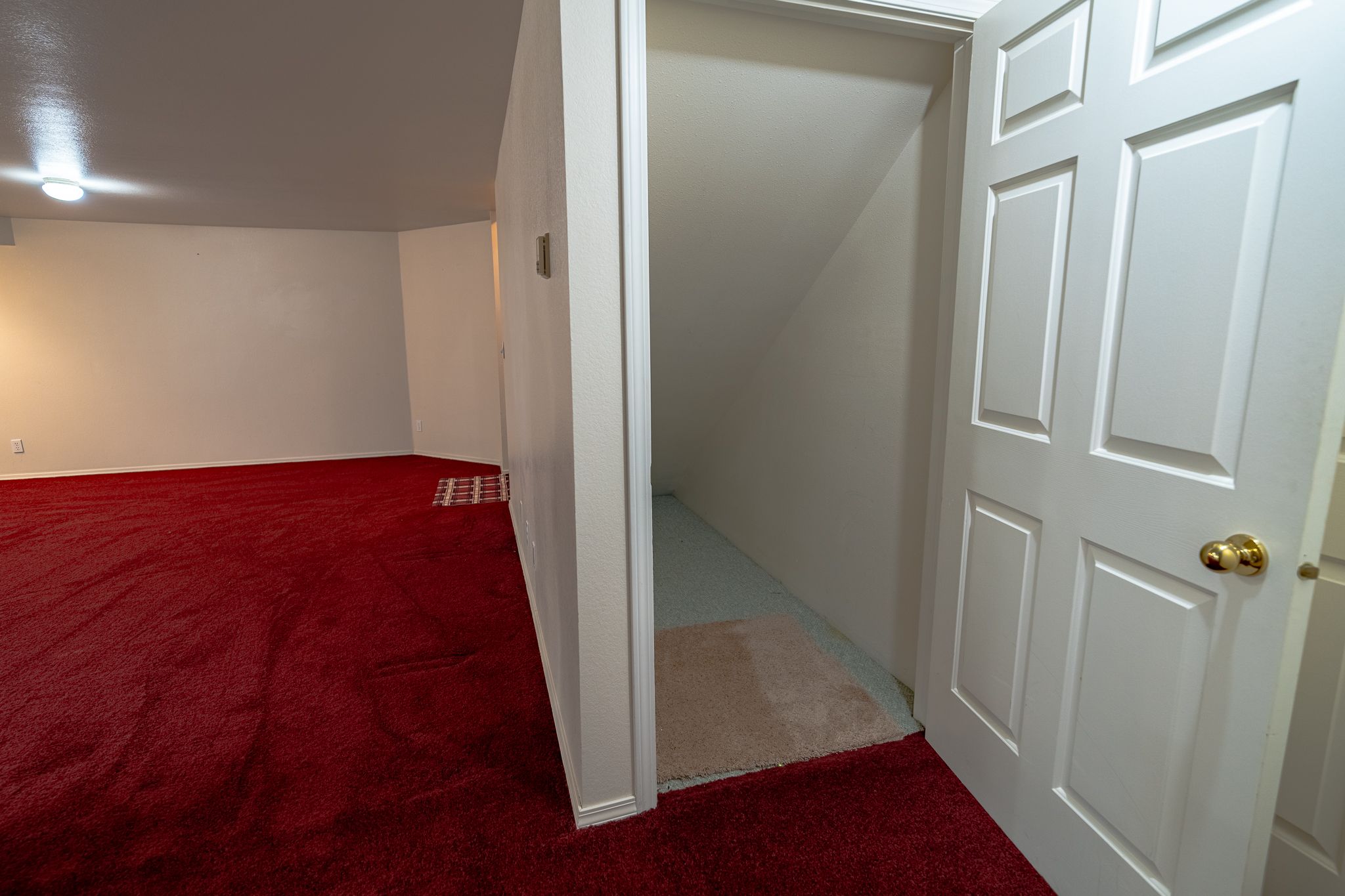 Helena, Montana, 59601, United States, 4 Bedrooms Bedrooms, ,4 BathroomsBathrooms,Residential,For Sale,1984515