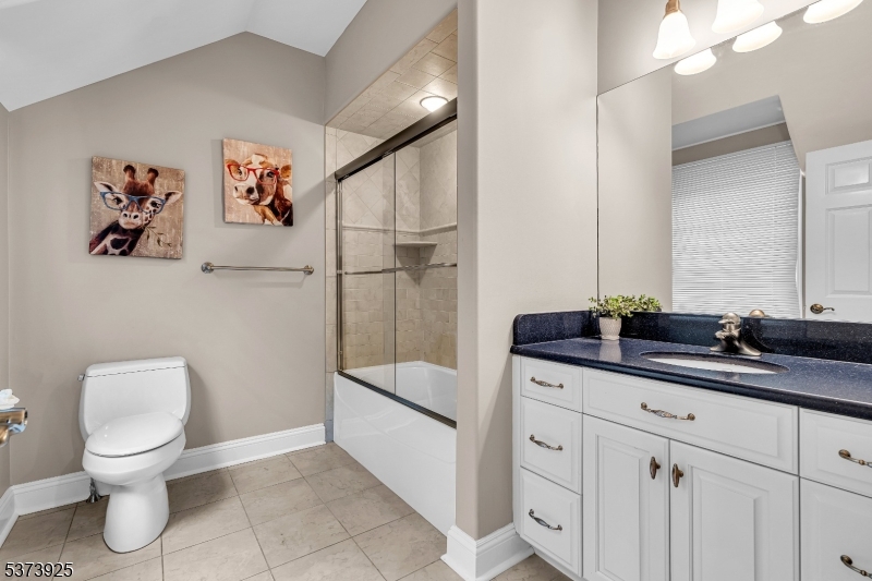 Bernardsville Boro, New Jersey, 07924, United States, 5 Bedrooms Bedrooms, ,8 BathroomsBathrooms,Residential,For Sale,1910791