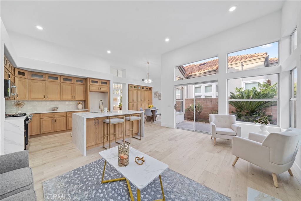 Mission Viejo, California, 92692, United States, 3 Bedrooms Bedrooms, ,3 BathroomsBathrooms,Residential,For Sale,1963093