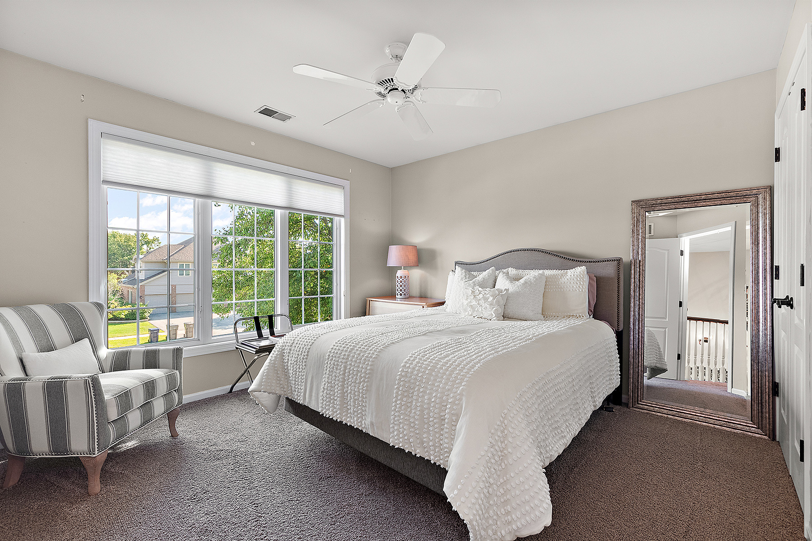 Orland Park, Illinois, 60467, United States, 5 Bedrooms Bedrooms, ,3 BathroomsBathrooms,Residential,For Sale,1937885