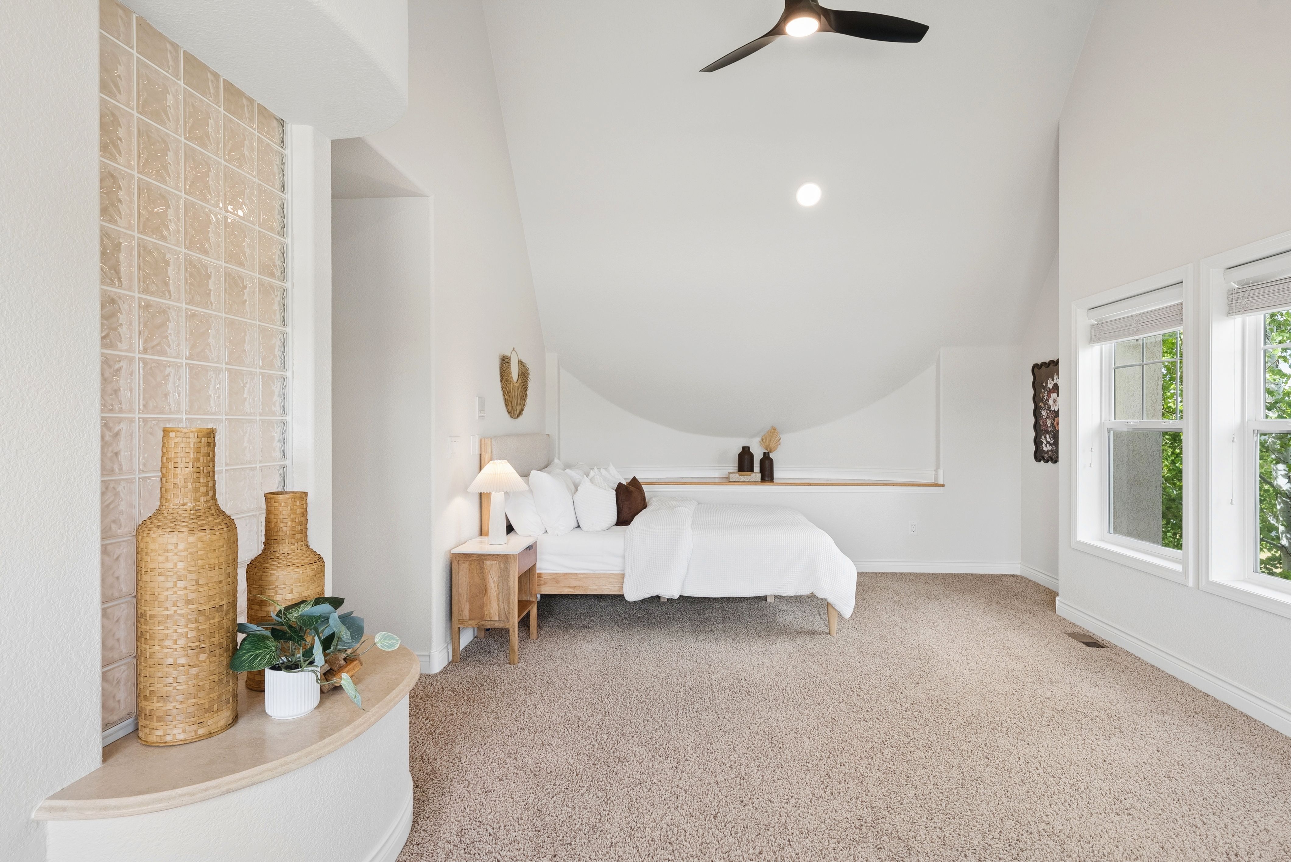  Exceptional Soaring Eagle Ranch Home - 物件實景
