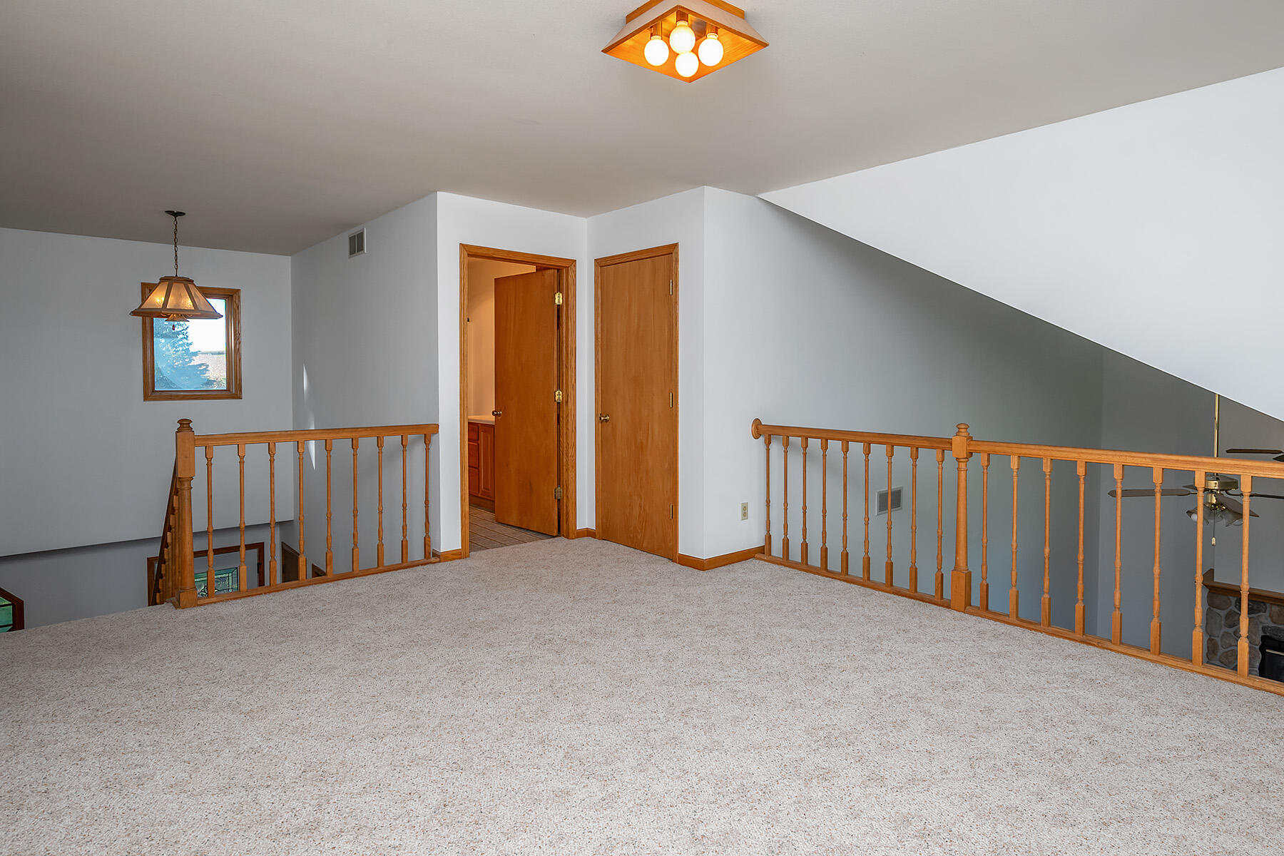 Hustisford, Wisconsin, 53034, United States, 3 Bedrooms Bedrooms, ,3 BathroomsBathrooms,Residential,For Sale,1962581