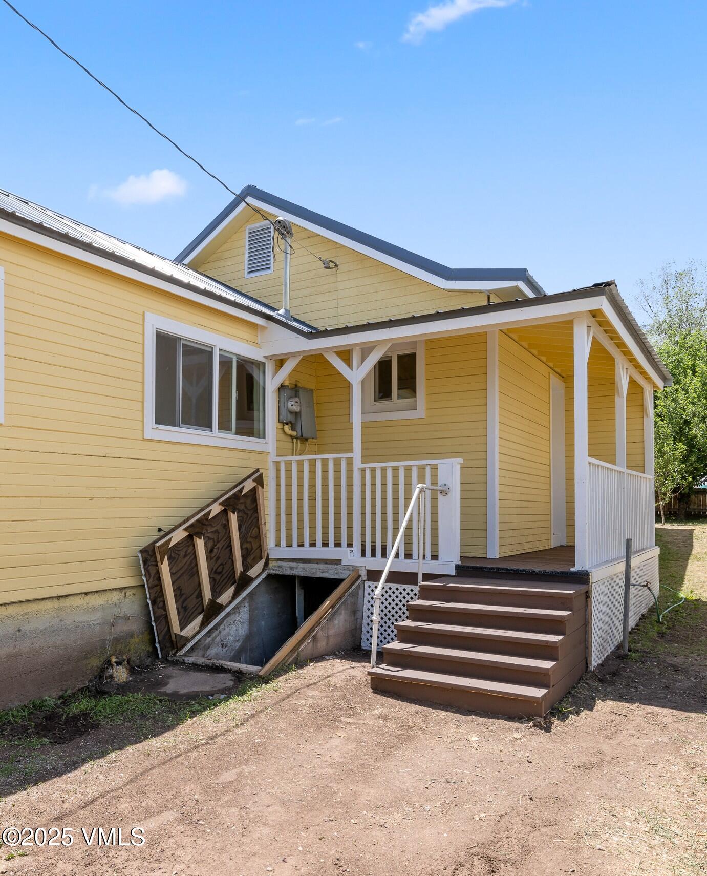 Gypsum, Colorado, 81637, United States, 2 Bedrooms Bedrooms, ,1 BathroomBathrooms,Residential,For Sale,1849053