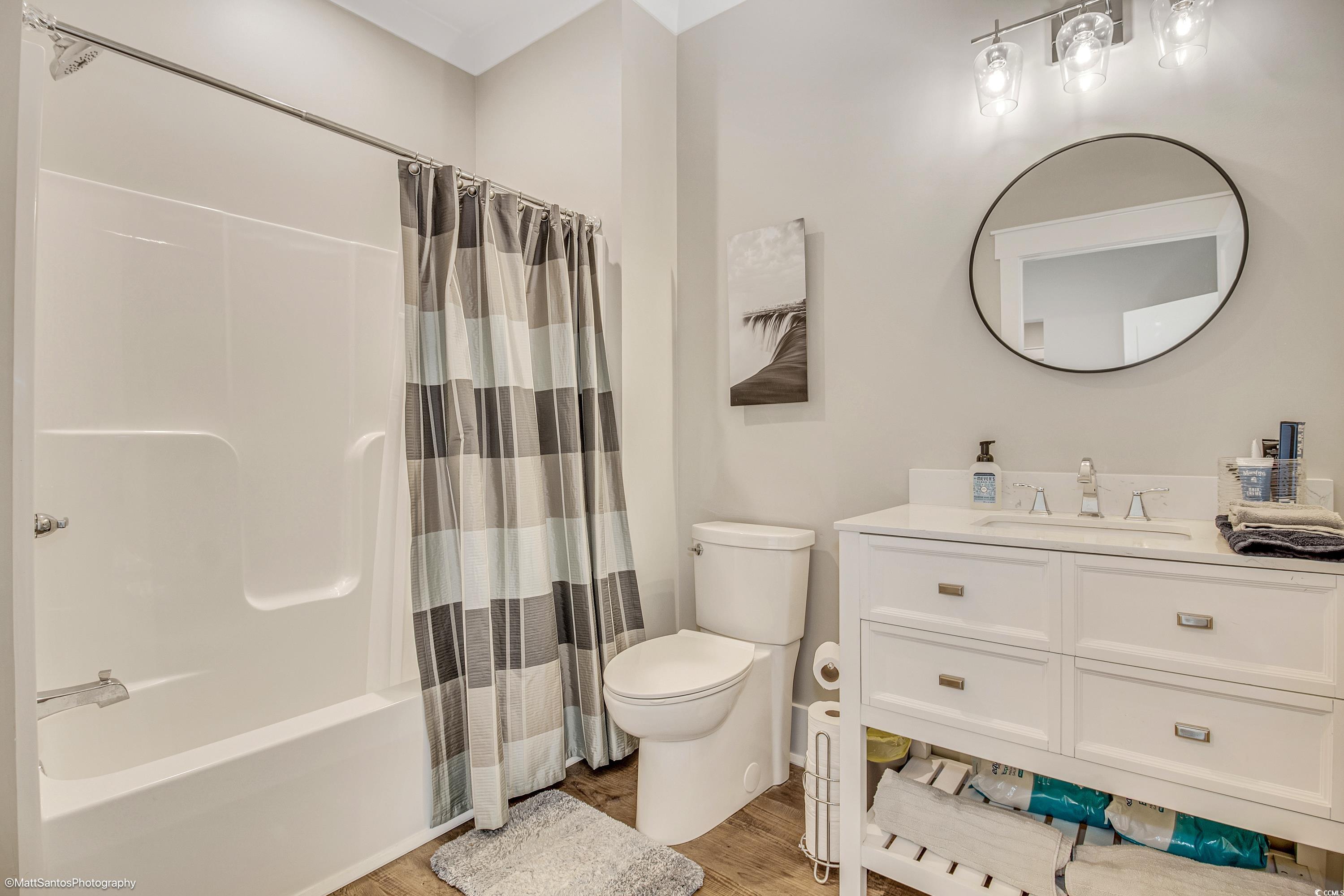 North Myrtle Beach, South Carolina, 29582, United States, 5 Bedrooms Bedrooms, ,6 BathroomsBathrooms,Residential,For Sale,1996456