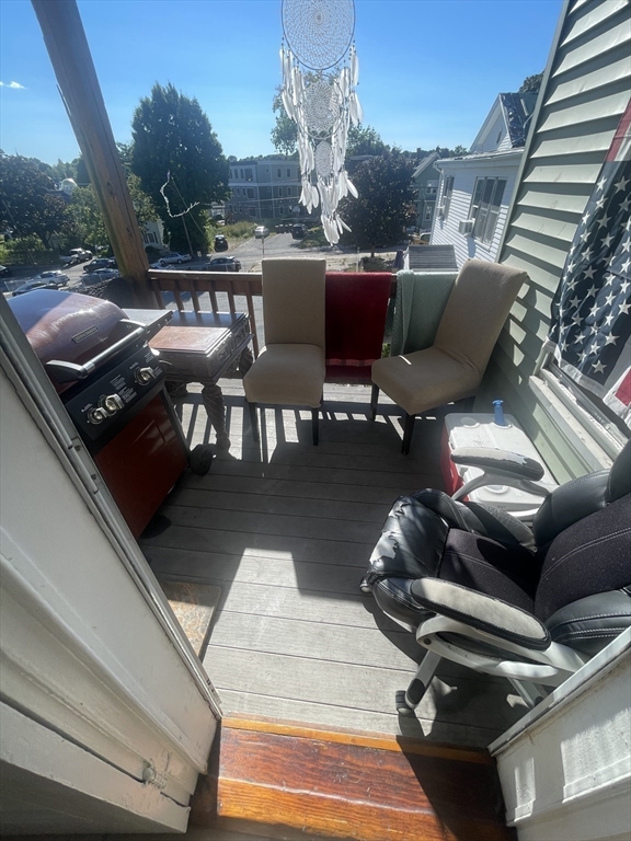 Marlborough, Massachusetts, 01752, United States, 6 Bedrooms Bedrooms, ,3 BathroomsBathrooms,Residential,For Sale,1976368