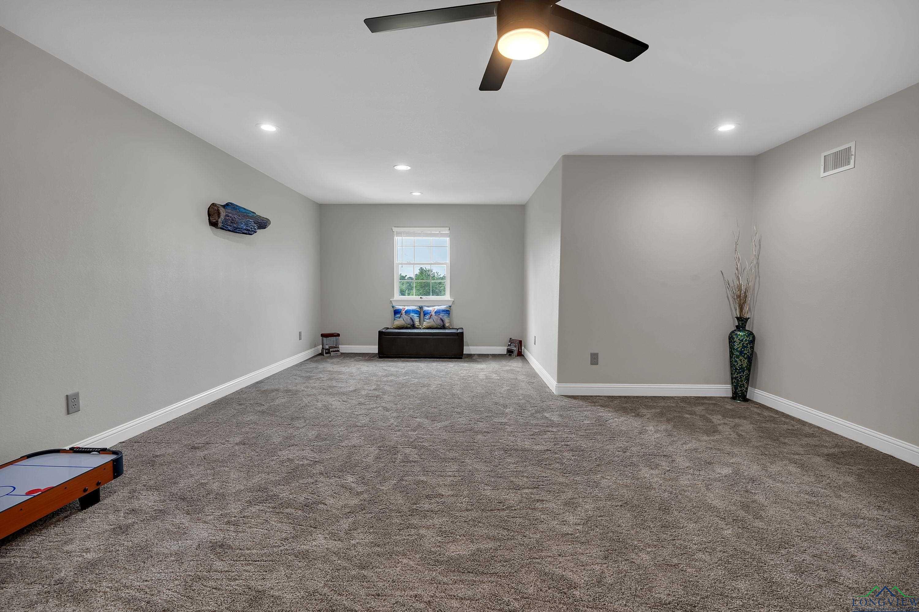 Tatum, Texas, 75691, United States, 3 Bedrooms Bedrooms, ,3 BathroomsBathrooms,Residential,For Sale,1793064