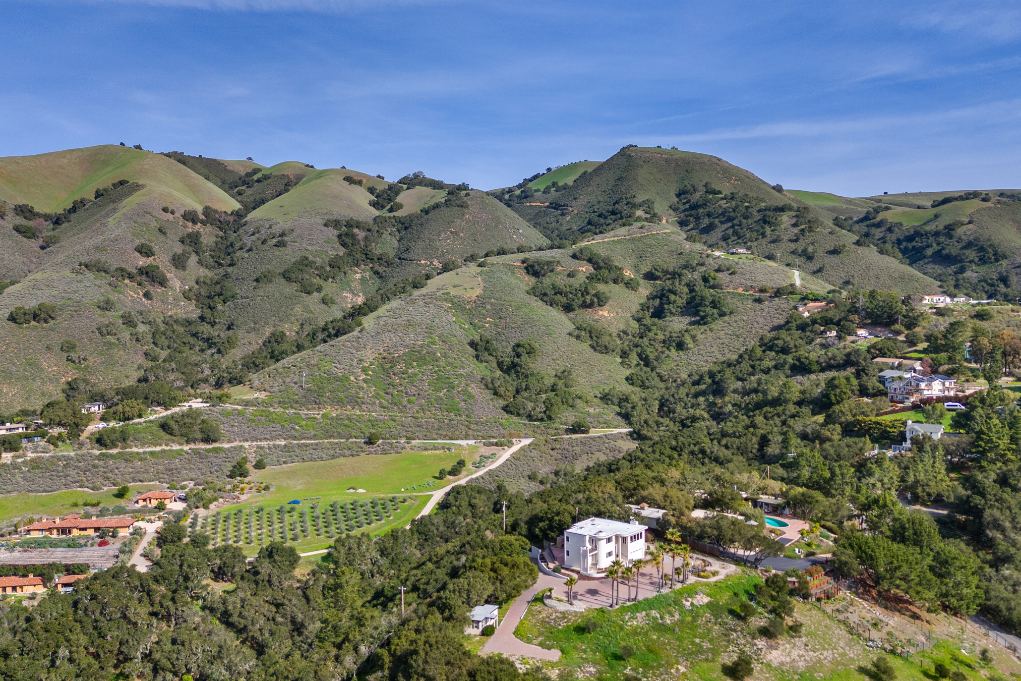  320 El Caminito Road - 物件實景
