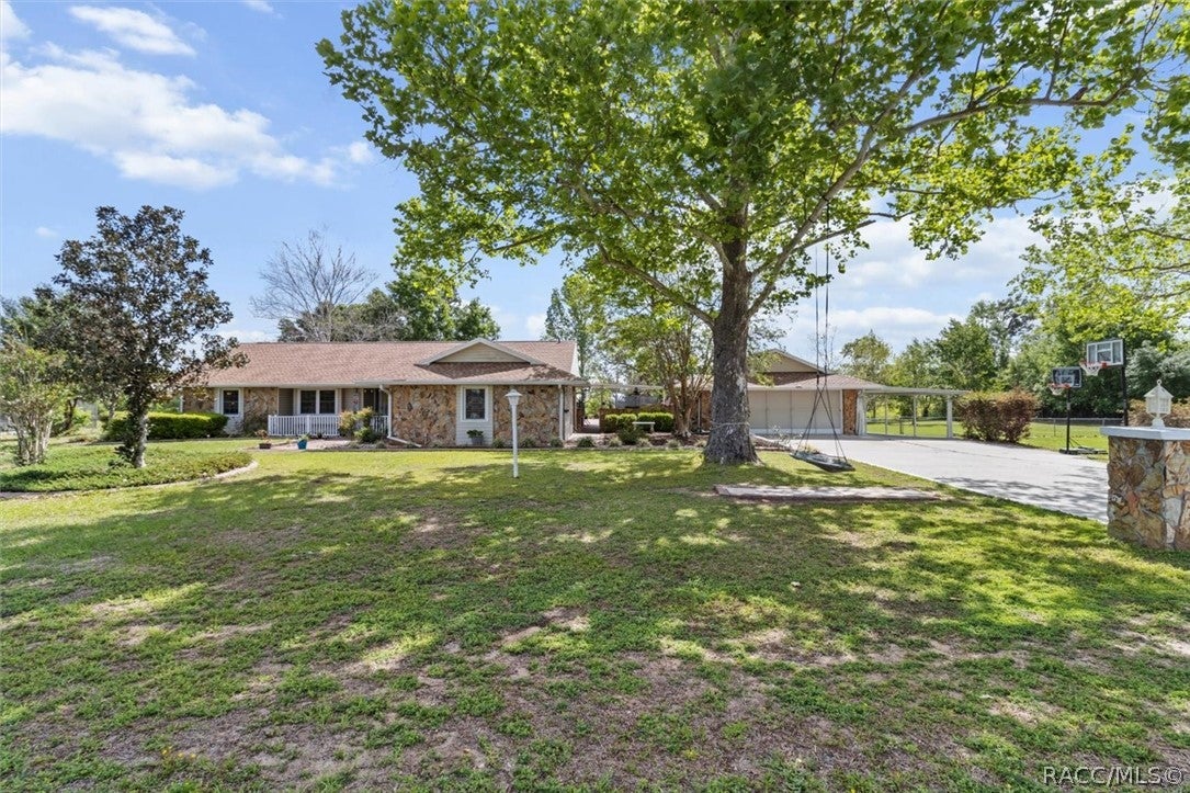 Thoroughbred Pt, Inverness, FL 34452