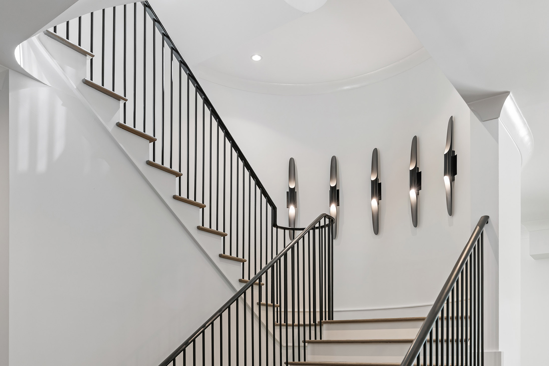  Beautifully Designed, Custom Residence on Nearly Six Acres in Chastain Park - 物件實景