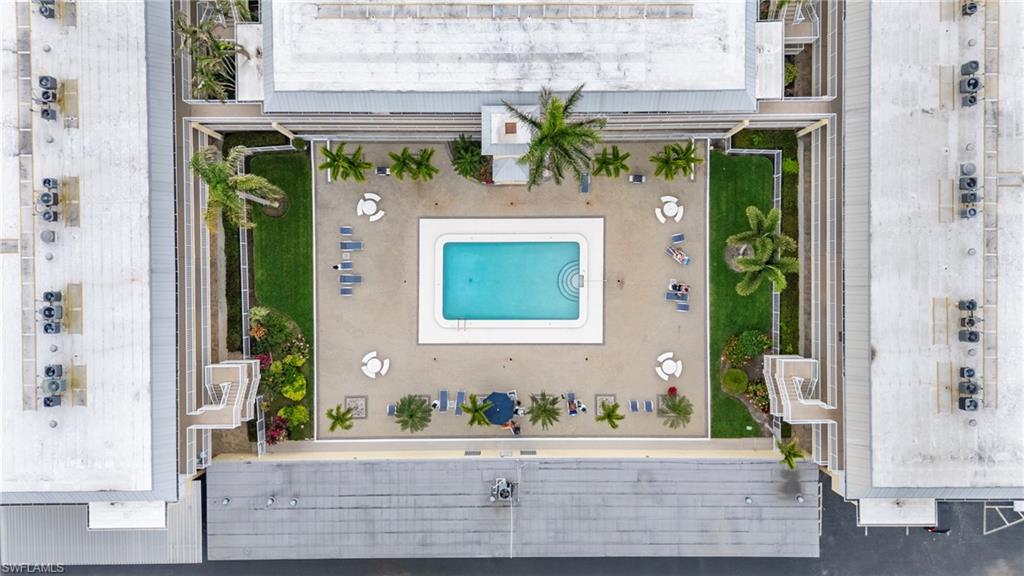 Naples, Florida, 34102, United States, 2 Bedrooms Bedrooms, ,2 BathroomsBathrooms,Residential,For Sale,1992081