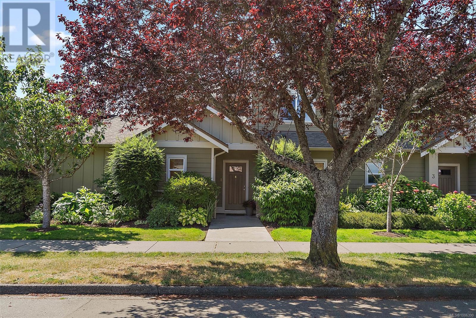 SIDNEY, British Columbia, V8L 2G4, CA, 3 Bedrooms Bedrooms, ,3 BathroomsBathrooms,Residential,For Sale,1885451