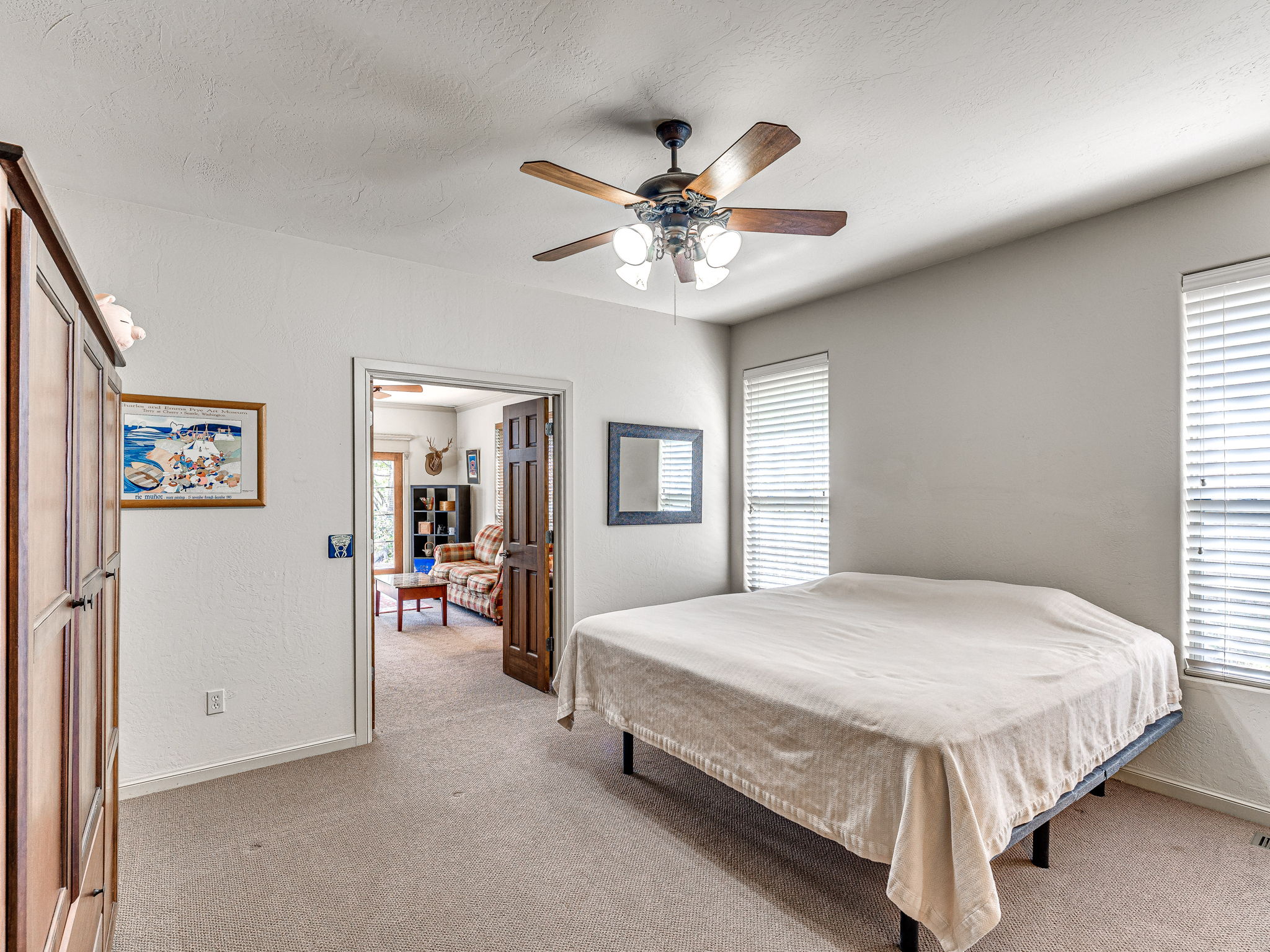 Edmond, Oklahoma, 73003, United States, 3 Bedrooms Bedrooms, ,3 BathroomsBathrooms,Residential,For Sale,1907652
