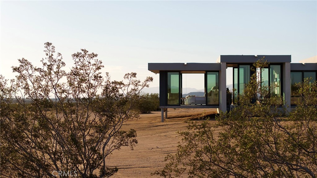 Joshua Tree, California, 92252, United States, 4 Bedrooms Bedrooms, ,3 BathroomsBathrooms,Residential,For Sale,1961812