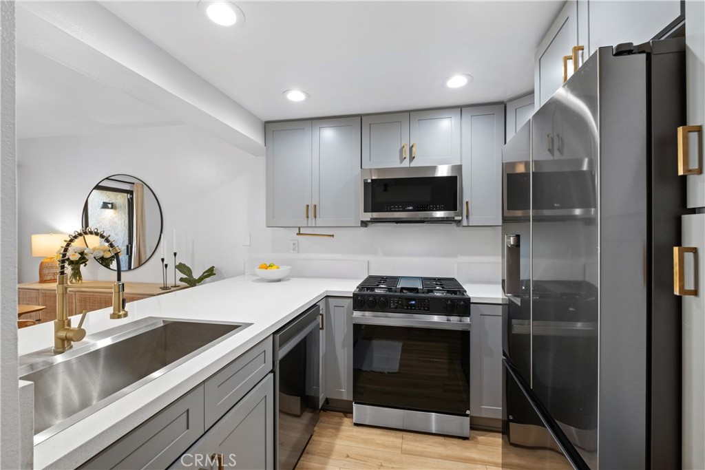 San Juan Capistrano, California, 92675, United States, 2 Bedrooms Bedrooms, ,3 BathroomsBathrooms,Residential,For Sale,1991096