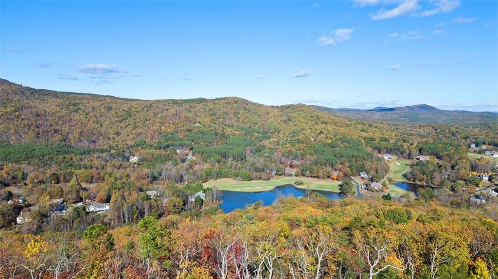 Clarkesville, Georgia, 30523, United States, 4 Bedrooms Bedrooms, ,5 BathroomsBathrooms,Residential,For Sale,1937902