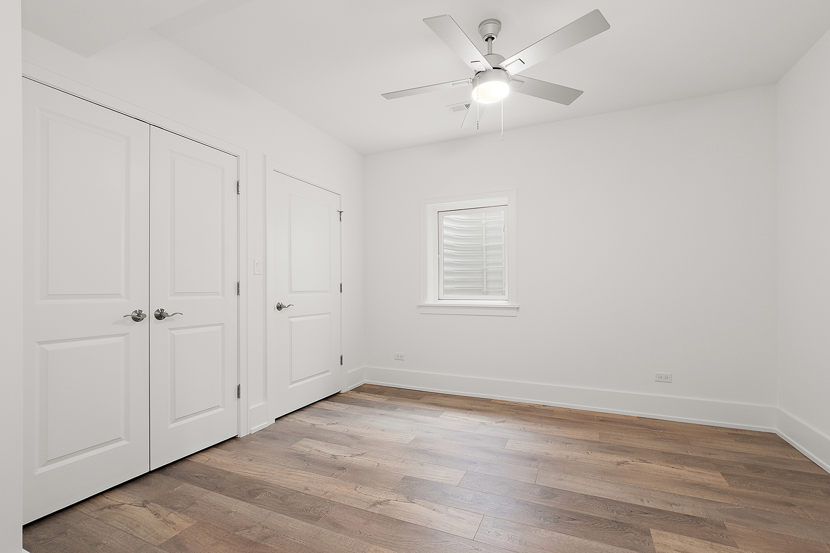 Orland Park, Illinois, 60467, United States, 4 Bedrooms Bedrooms, ,3 BathroomsBathrooms,Residential,For Sale,1976249