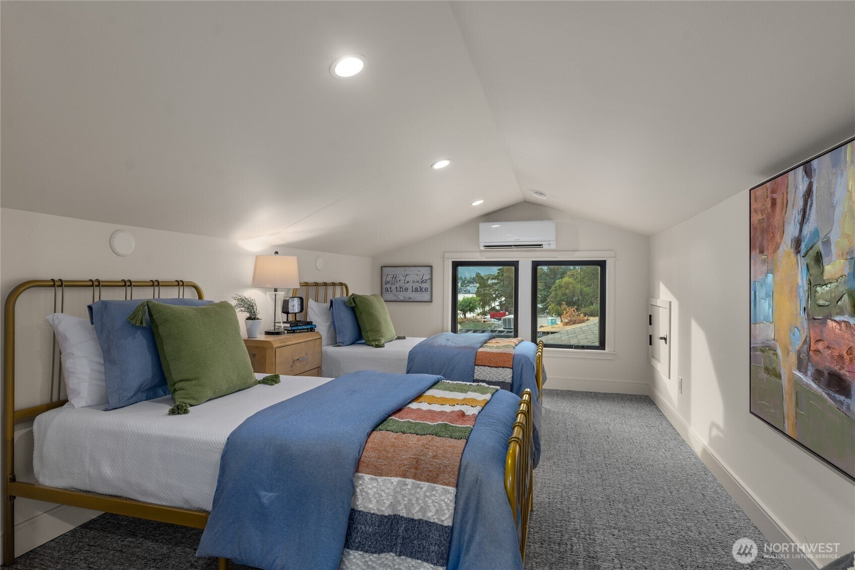 Manson, Washington, 98831, United States, 3 Bedrooms Bedrooms, ,2 BathroomsBathrooms,Residential,For Sale,1941699