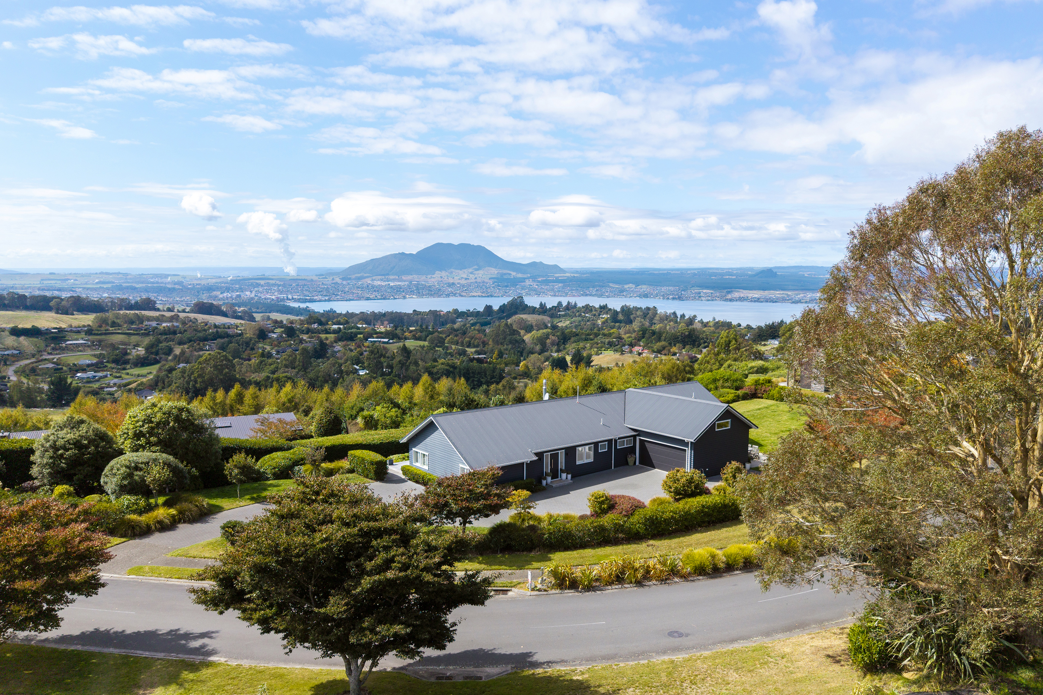  97 Highland Drive, Acacia Bay - 物件實景