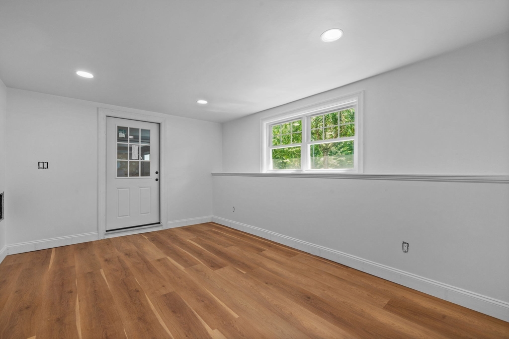 Hanover, Massachusetts, 02339, United States, 4 Bedrooms Bedrooms, ,3 BathroomsBathrooms,Residential,For Sale,1930429