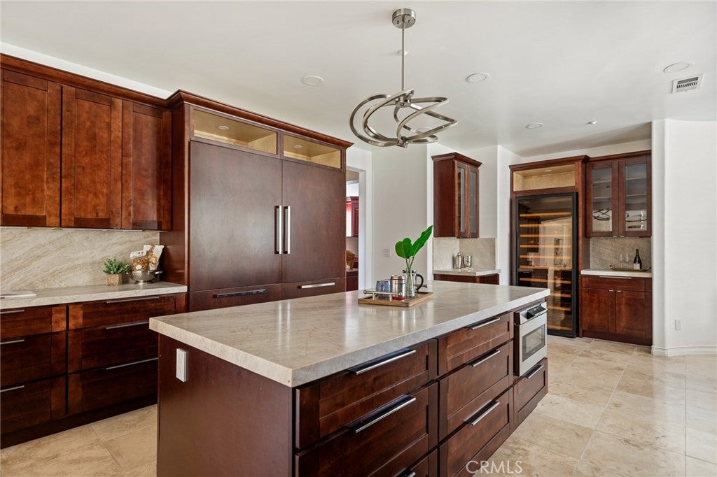 Redlands, California, 92373, United States, 4 Bedrooms Bedrooms, ,4 BathroomsBathrooms,Residential,For Sale,1979010