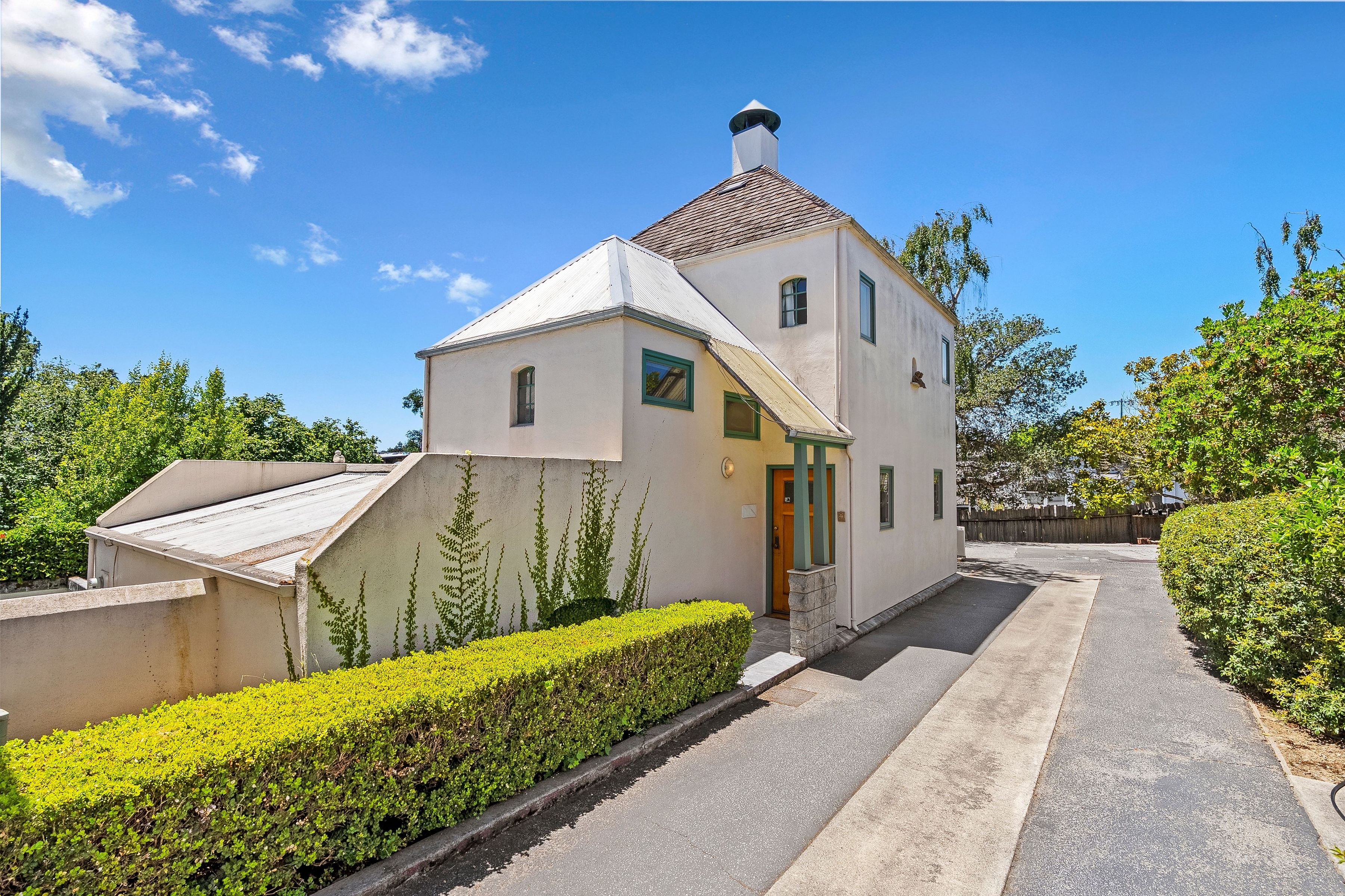  5492 Silver Birch Lane - 物件實景