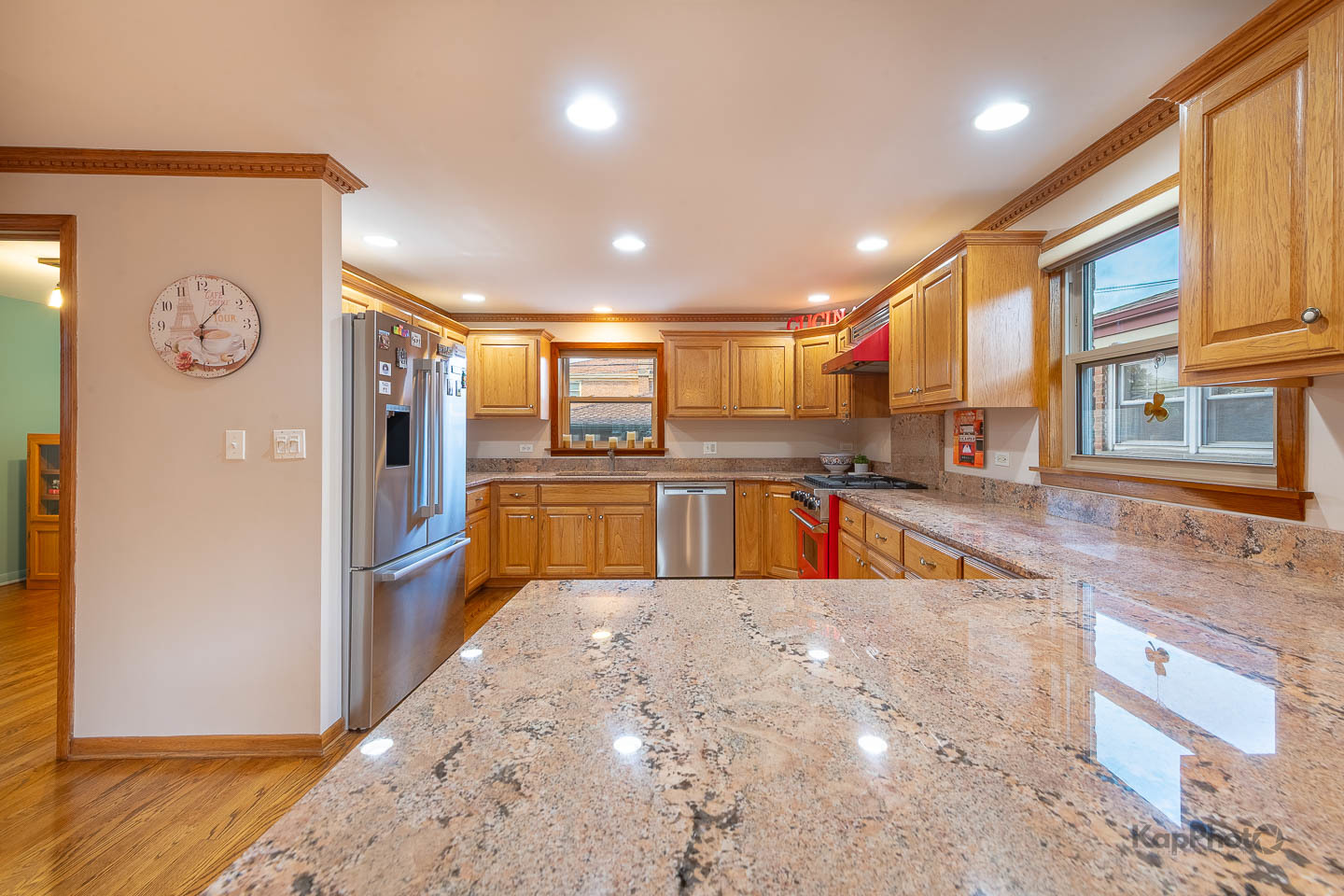 Chicago, Illinois, 60609, United States, 4 Bedrooms Bedrooms, ,3 BathroomsBathrooms,Residential,For Sale,1976093