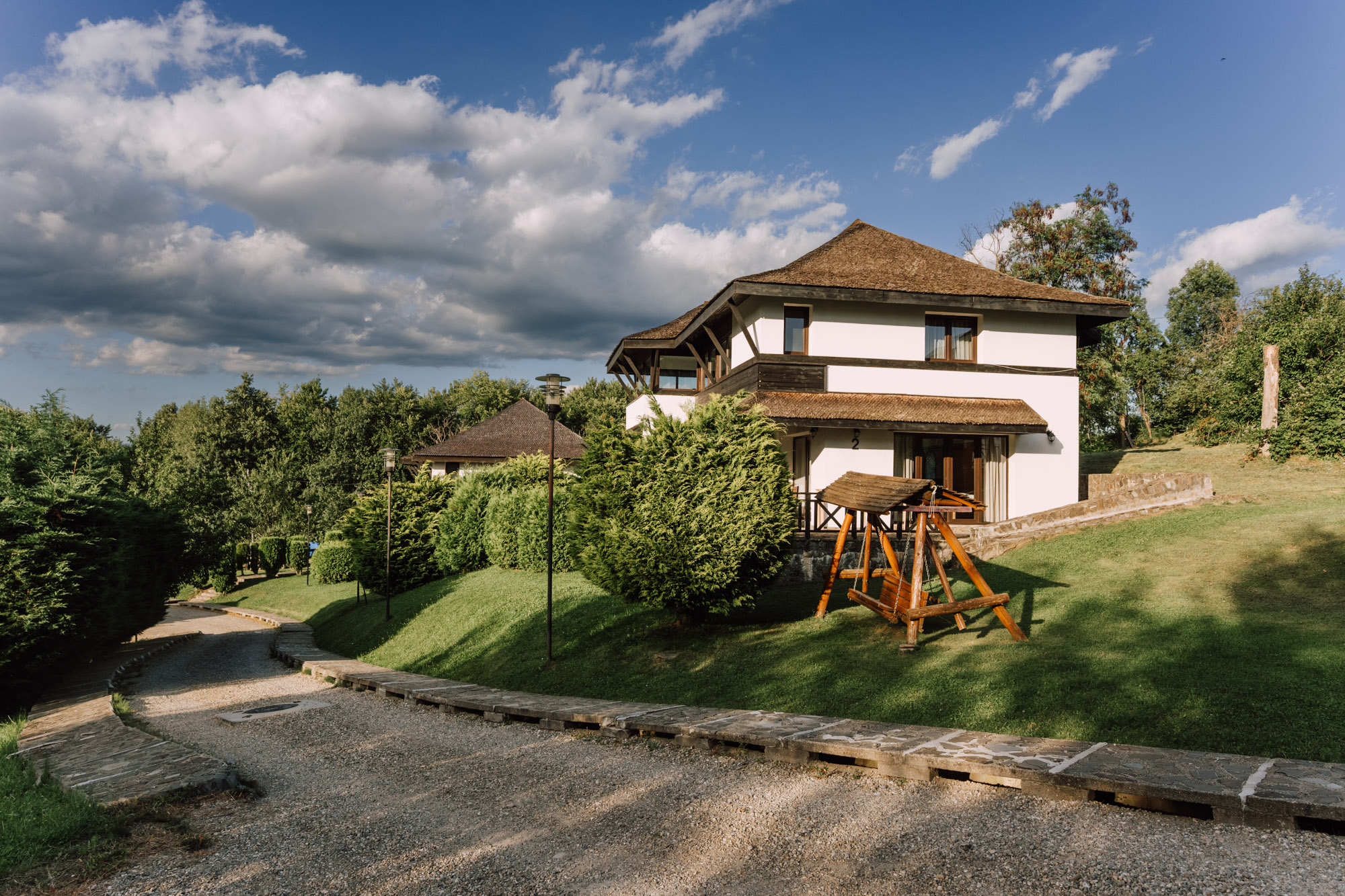  A Private Retreat in the Foothills of the Bucegi Mountains - 物件實景