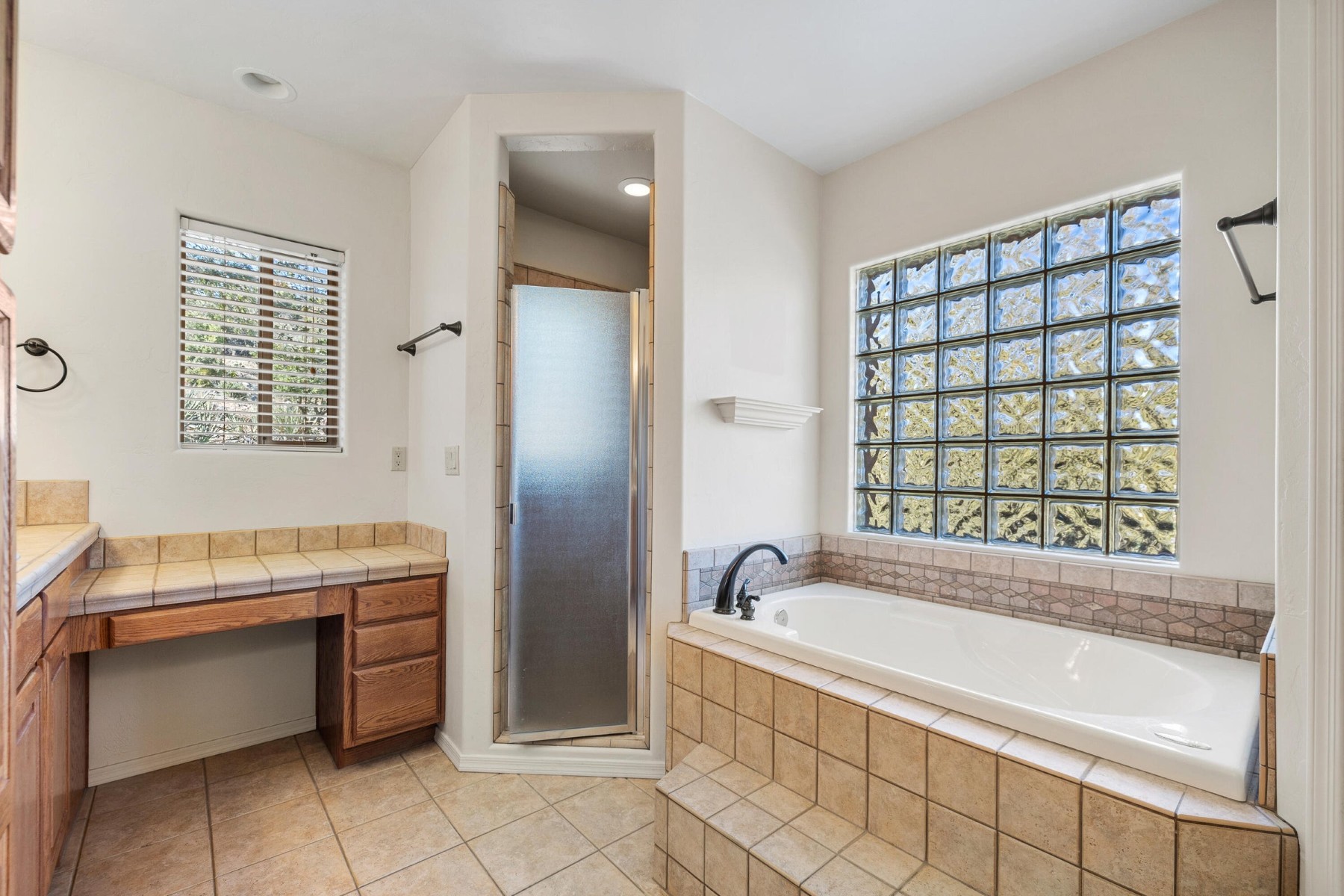  1374 Hidden Canyon Way¦Prescott, AZ - 物件實景