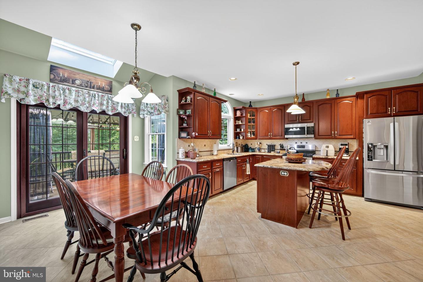 Downingtown, Pennsylvania, 19335, United States, 4 Bedrooms Bedrooms, ,4 BathroomsBathrooms,Residential,For Sale,1988358