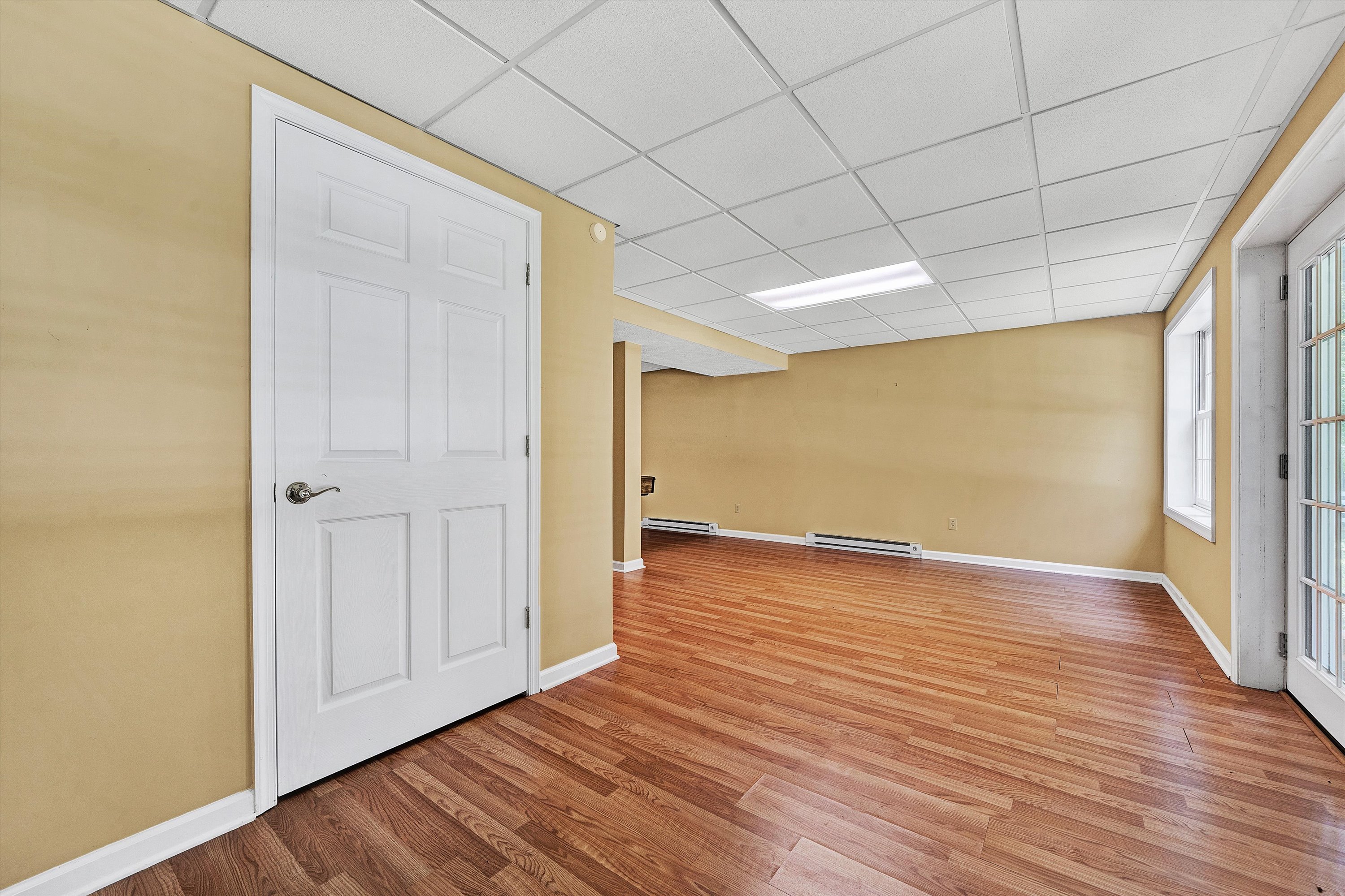 Bedford, Virginia, 24523, United States, 4 Bedrooms Bedrooms, ,4 BathroomsBathrooms,Residential,For Sale,1914324