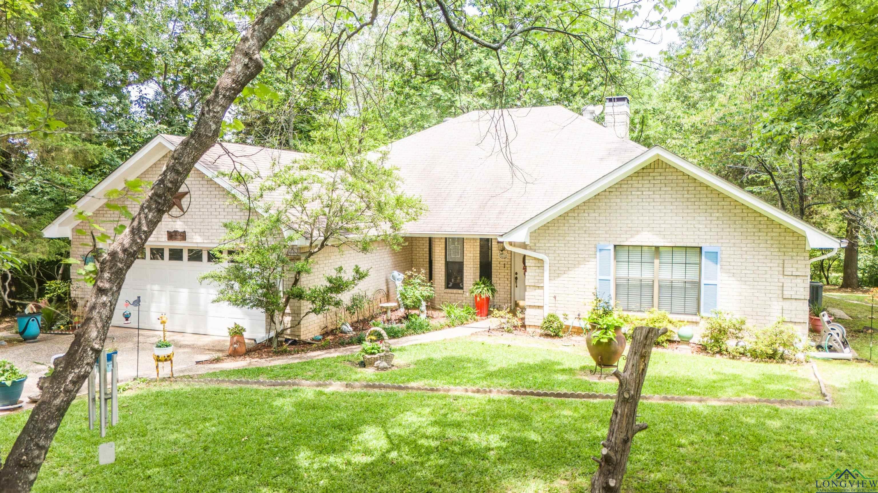 Karnack, Texas, 75661, United States, 4 Bedrooms Bedrooms, ,2 BathroomsBathrooms,Residential,For Sale,1979700