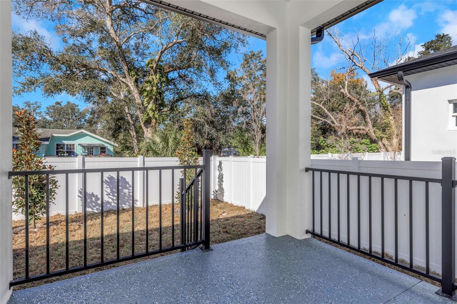 CLEARWATER, Florida, 33755, United States, 4 Bedrooms Bedrooms, ,3 BathroomsBathrooms,Residential,For Sale,1996424