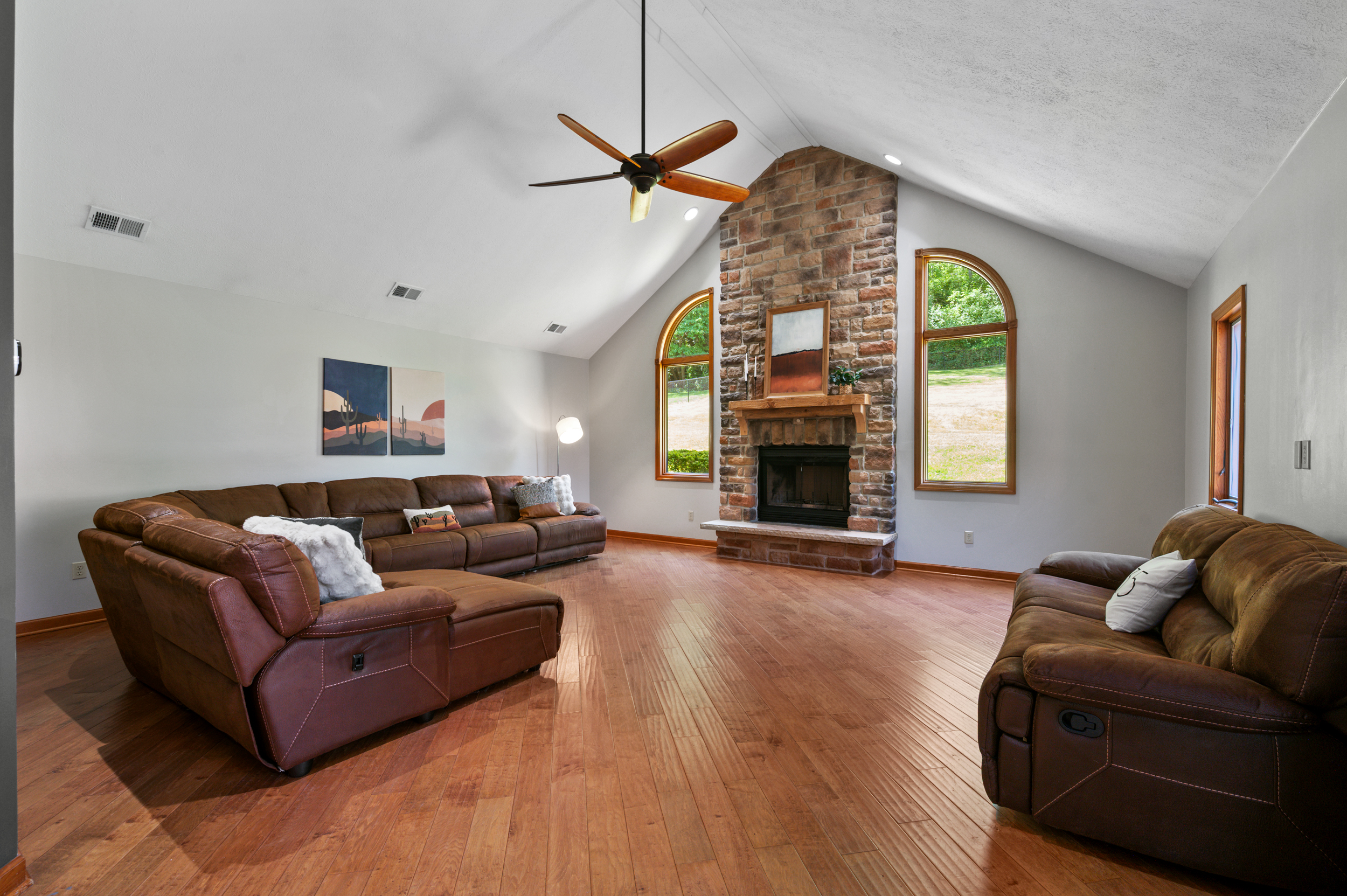  235 Ewing Road, Carnegie, PA 15106 - 物件實景
