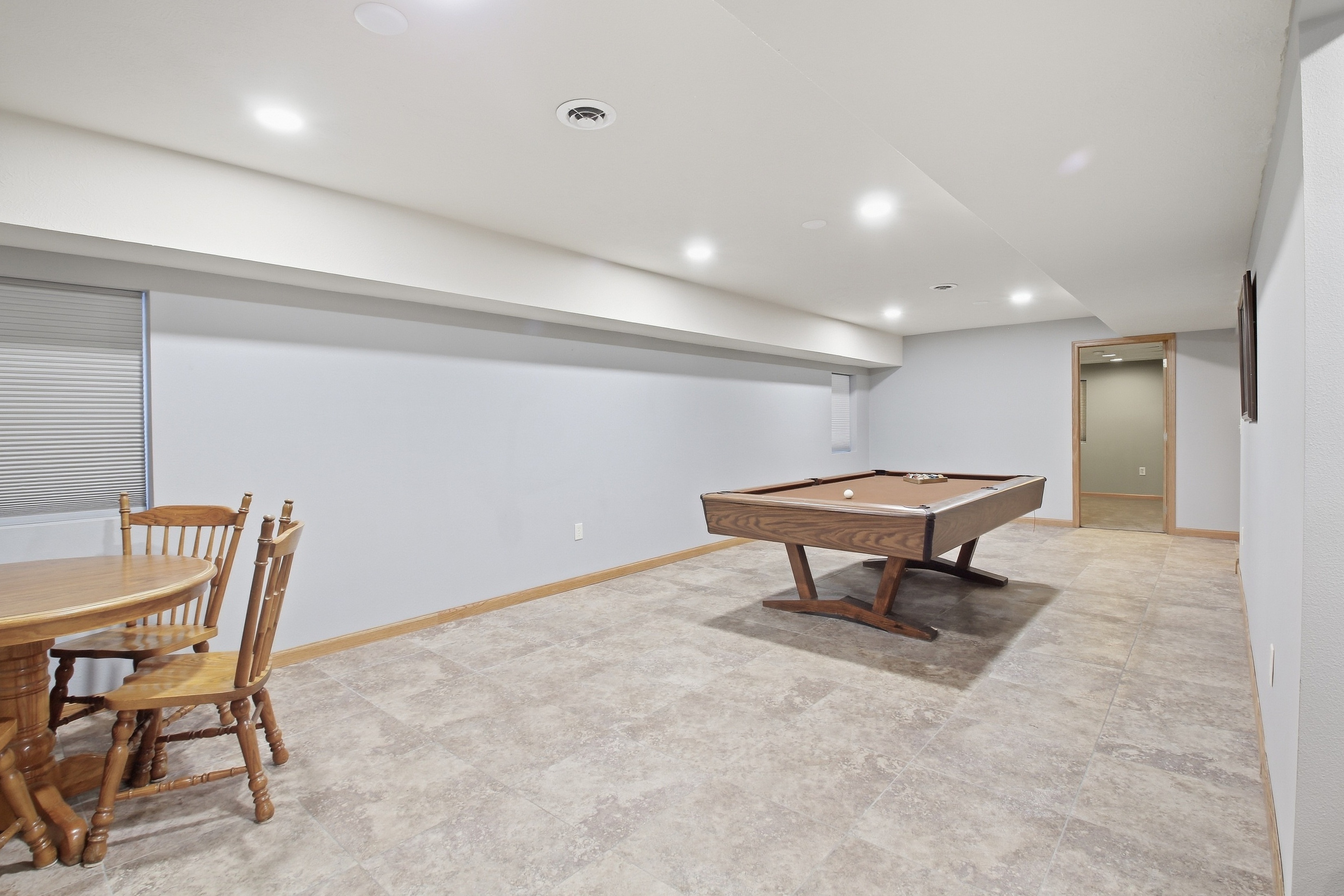 Spacious Five-Bedroom Home on One Acre in Montevideo - 物件實景