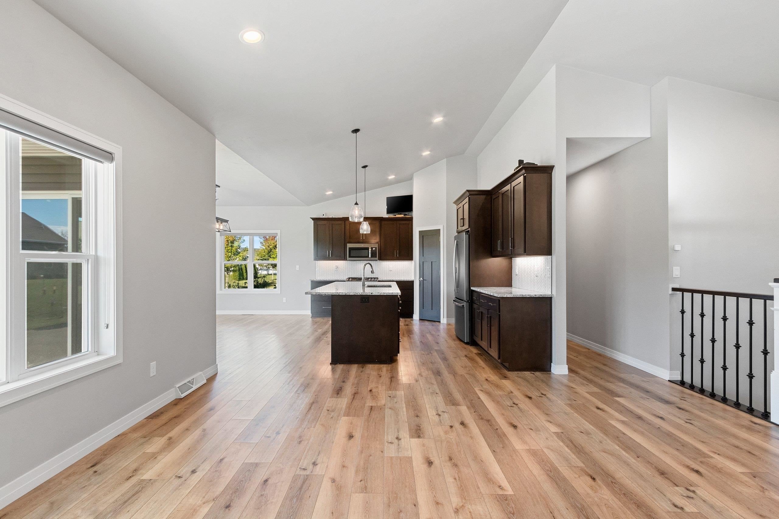 DE PERE, Wisconsin, 54115, United States, 4 Bedrooms Bedrooms, ,4 BathroomsBathrooms,Residential,For Sale,1982498