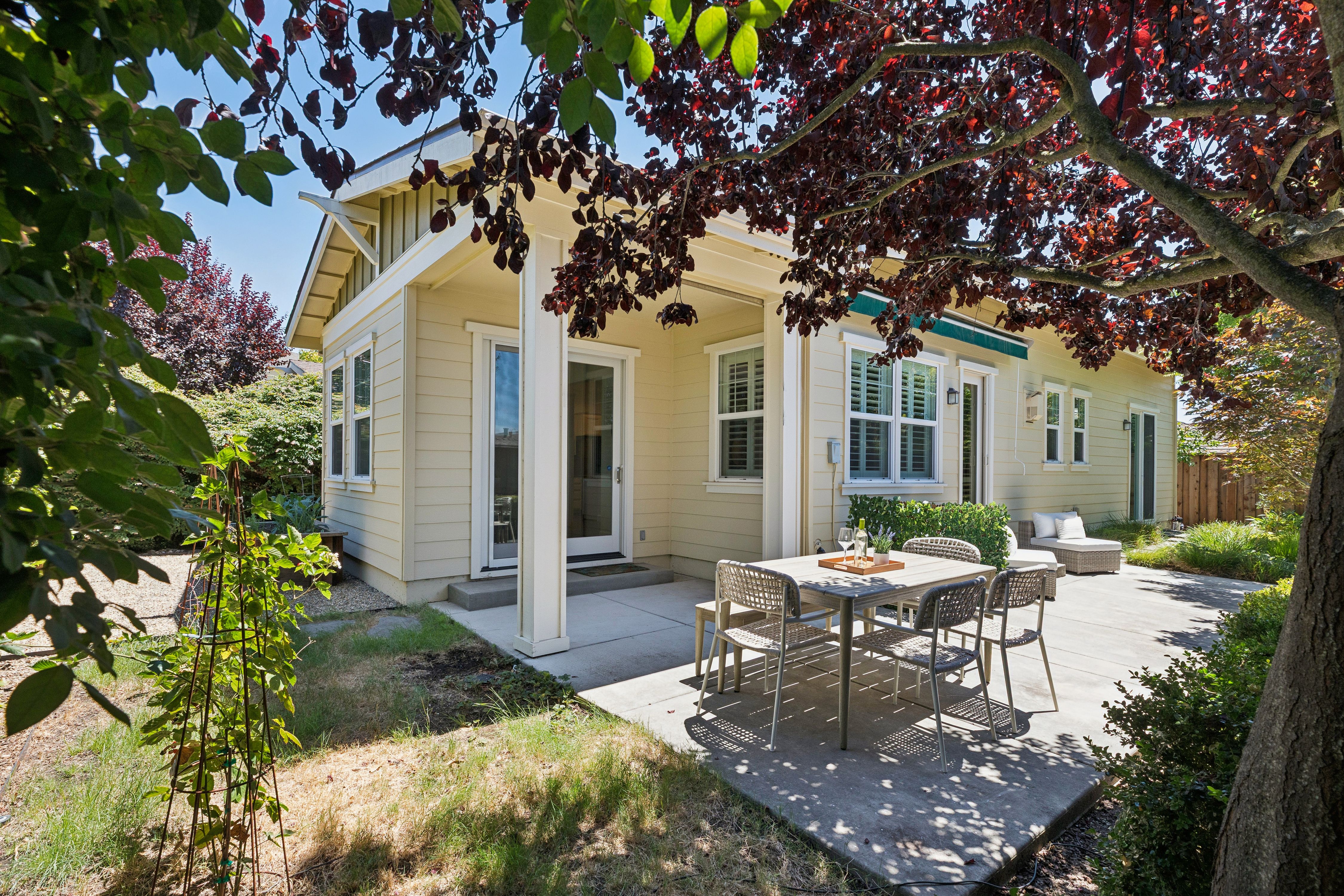  Turnkey Wine Country Home - 物件實景