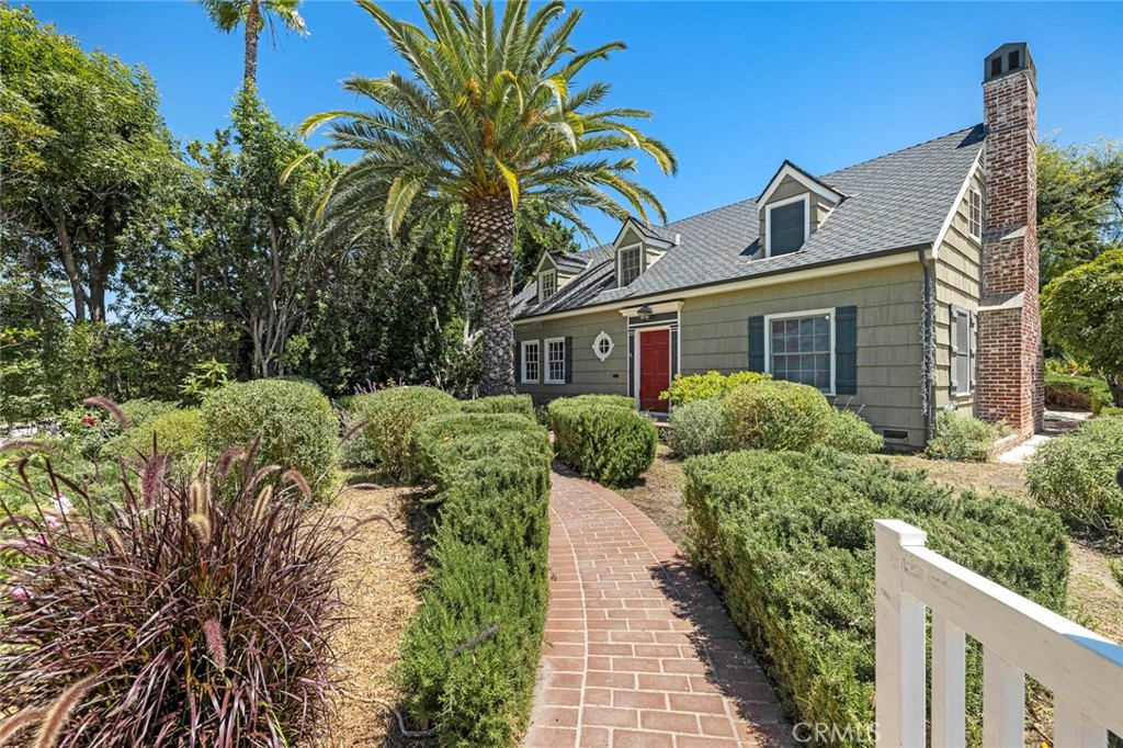 Sherman Oaks, California, 91403, United States, 4 Bedrooms Bedrooms, ,3 BathroomsBathrooms,Residential,For Sale,1848816