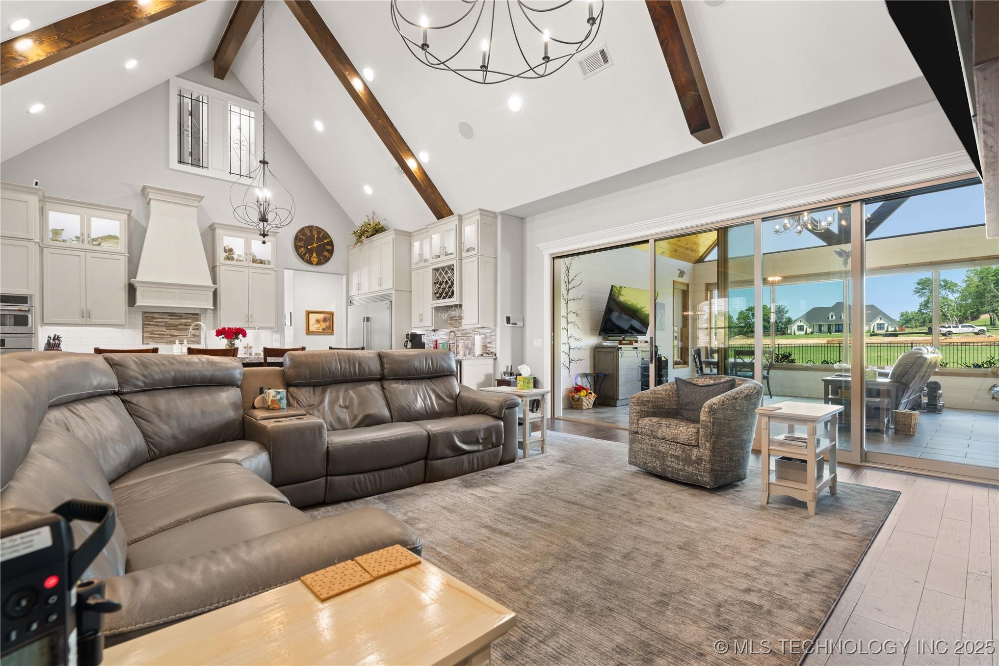 Fort Gibson, Oklahoma, 74434, United States, 4 Bedrooms Bedrooms, ,4 BathroomsBathrooms,Residential,For Sale,2005878