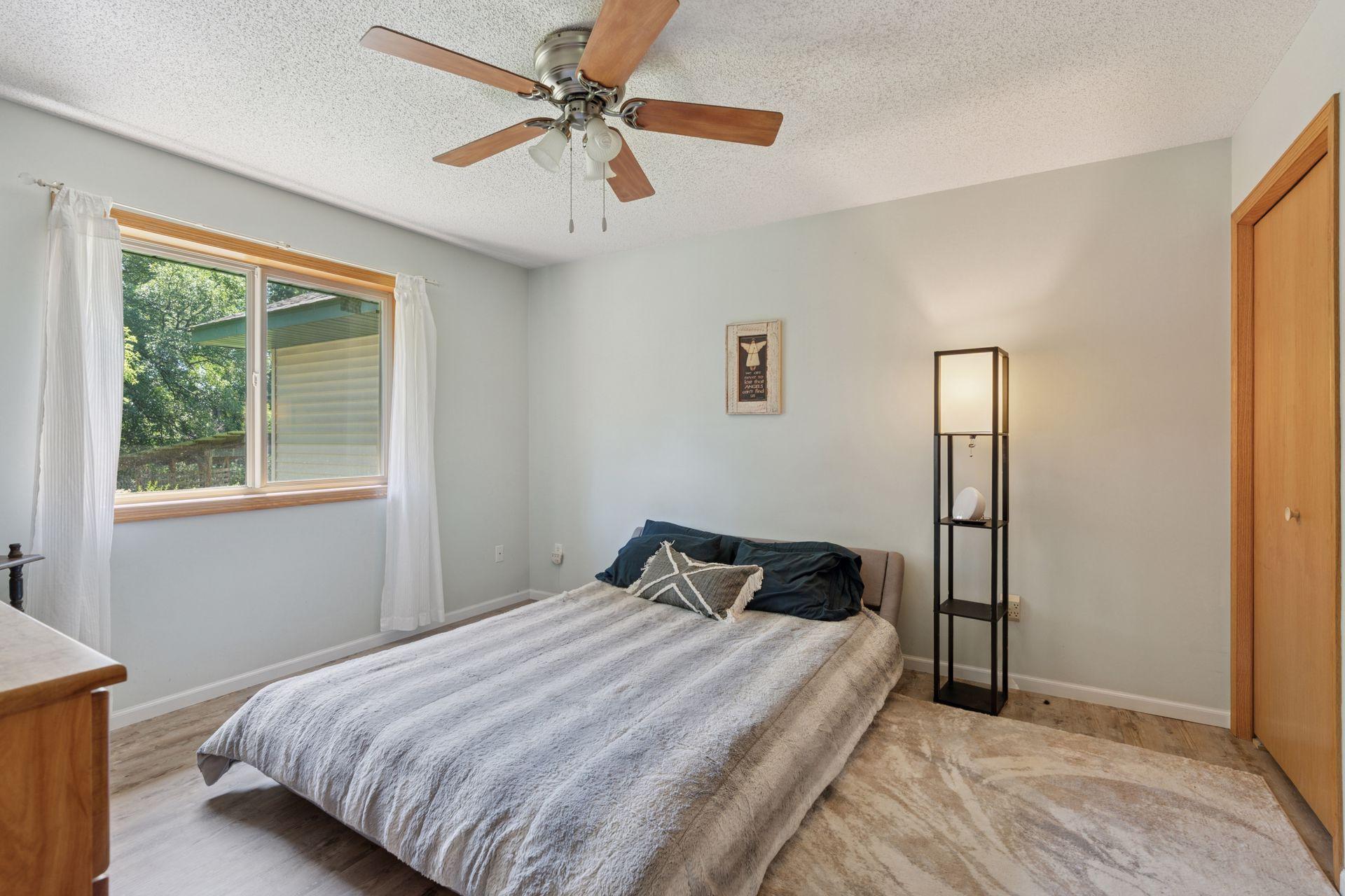 Chisago Lake Twp, Minnesota, 55073, United States, 4 Bedrooms Bedrooms, ,2 BathroomsBathrooms,Residential,For Sale,1912277