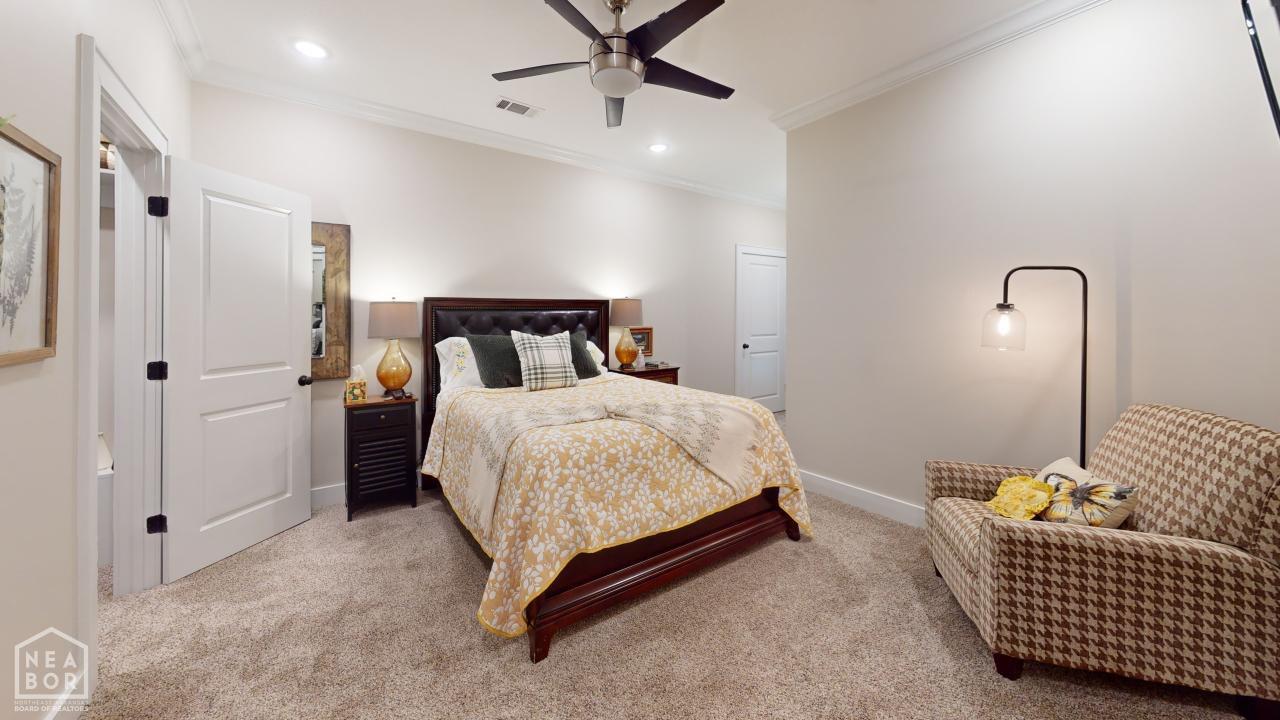 Jonesboro, Arkansas, 72405, United States, 5 Bedrooms Bedrooms, ,5 BathroomsBathrooms,Residential,For Sale,1983308