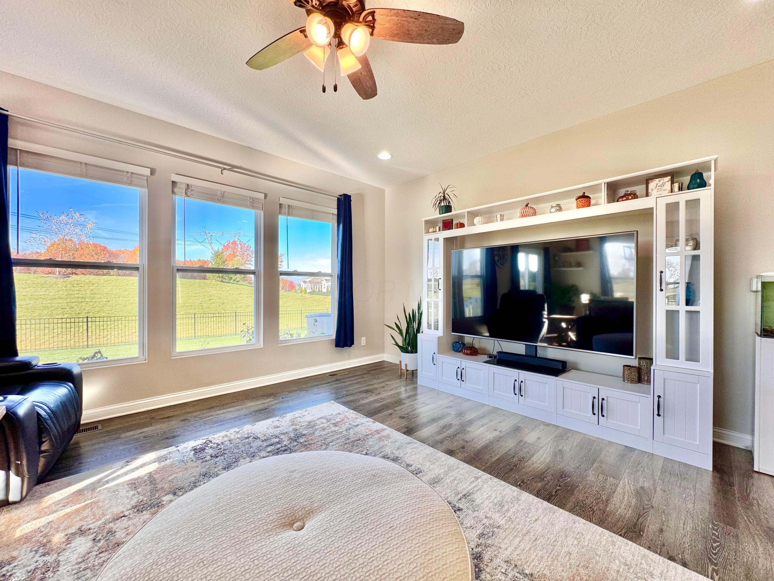 Powell, Ohio, 43065, United States, 3 Bedrooms Bedrooms, ,2 BathroomsBathrooms,Residential,For Sale,1989731