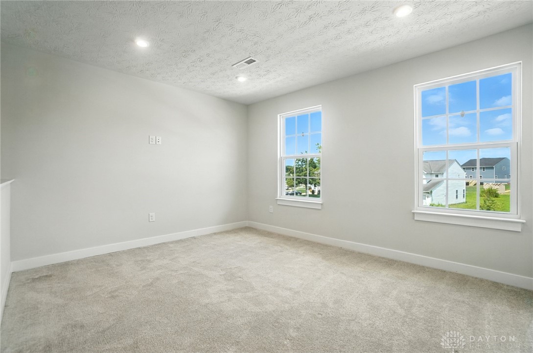 Xenia, Ohio, 45385, United States, 3 Bedrooms Bedrooms, ,4 BathroomsBathrooms,Residential,For Sale,1917092