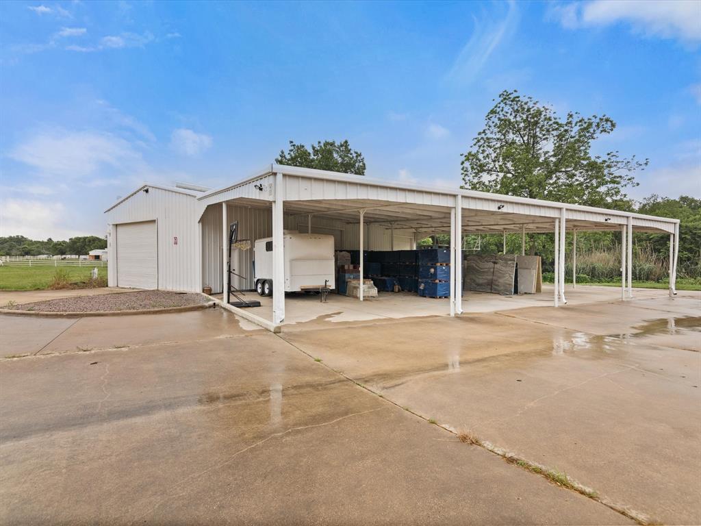 Italy, Texas, 76651, United States, 8 Bedrooms Bedrooms, ,6 BathroomsBathrooms,Residential,For Sale,1975477