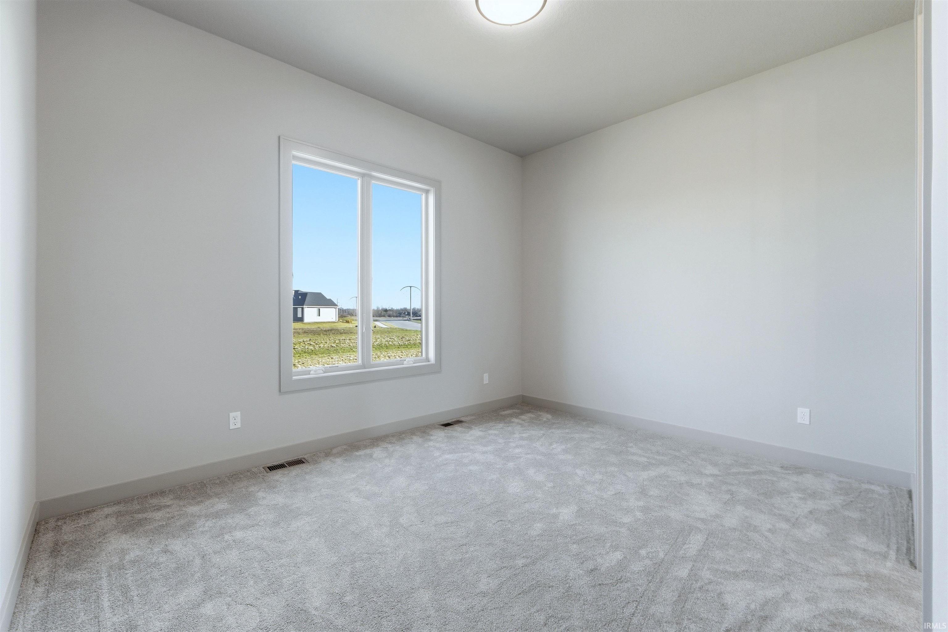 Fort Wayne, Indiana, 46814, United States, 3 Bedrooms Bedrooms, ,3 BathroomsBathrooms,Residential,For Sale,2026433