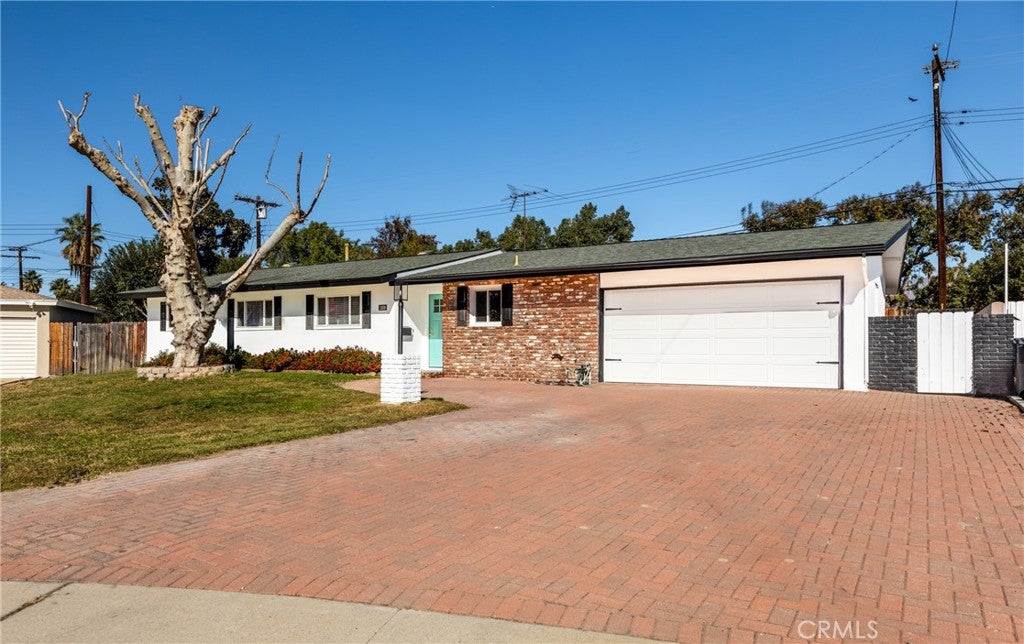 Redlands, California, 92374, United States, 4 Bedrooms Bedrooms, ,2 BathroomsBathrooms,Residential,For Sale,1985724