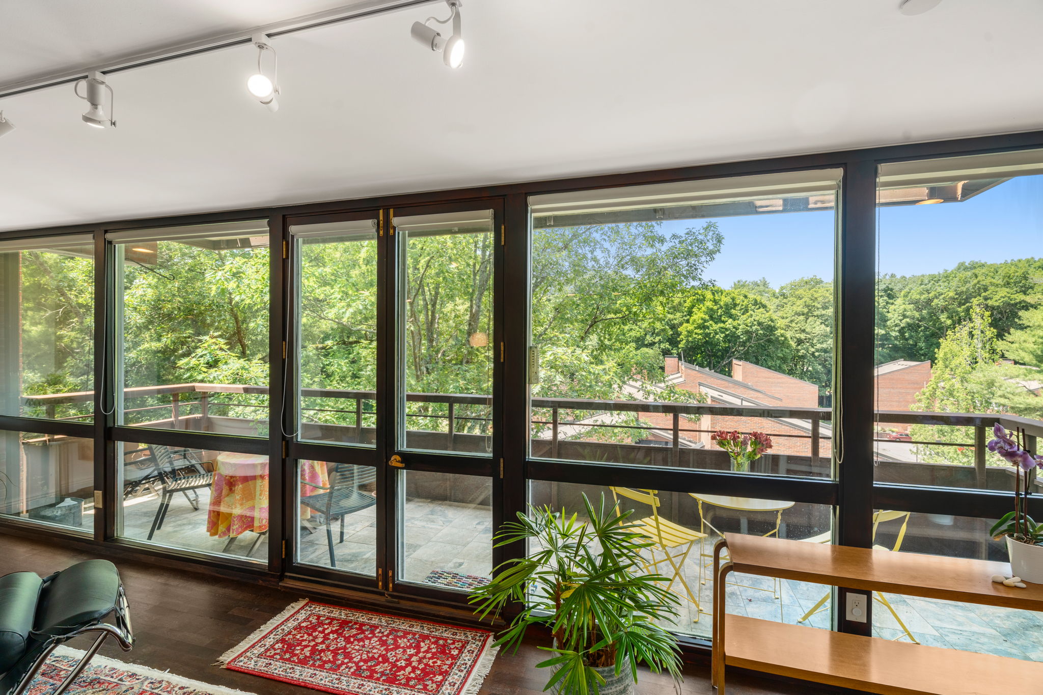  241 Perkins Street, Boston, MA, 02130 - 物件實景